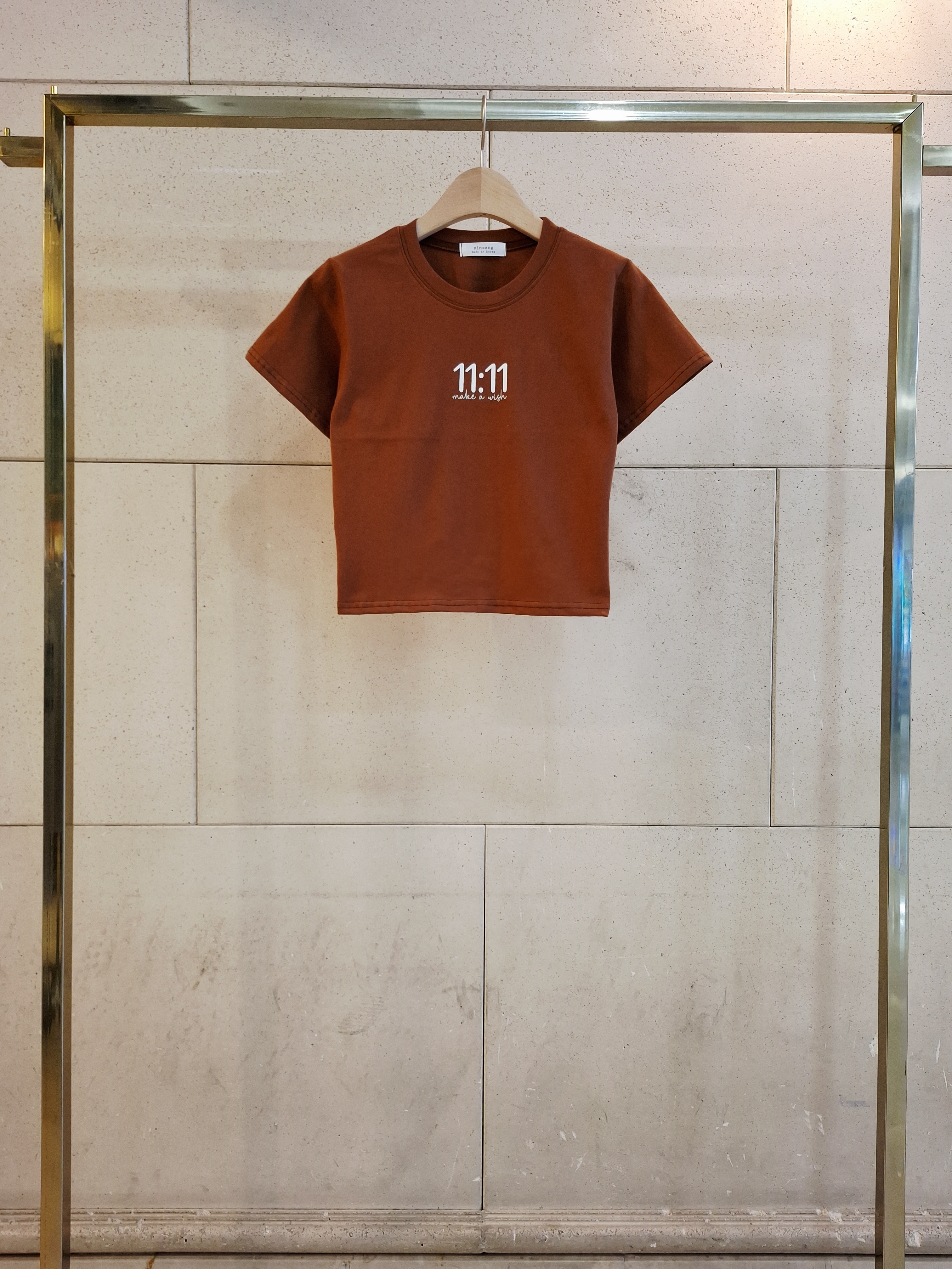 コットンラウンドネックベーシッククロップド半袖ロゴTシャツ | 詳細画像11