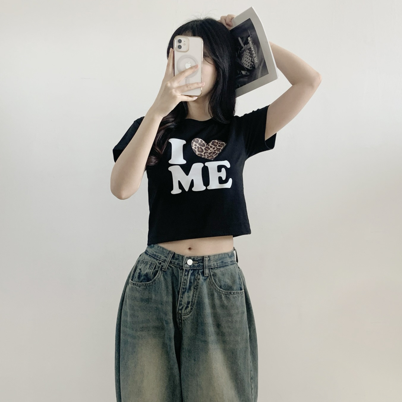 コットンラウンドネックベーシッククロップドスリム半袖ロゴTシャツ | 詳細画像8