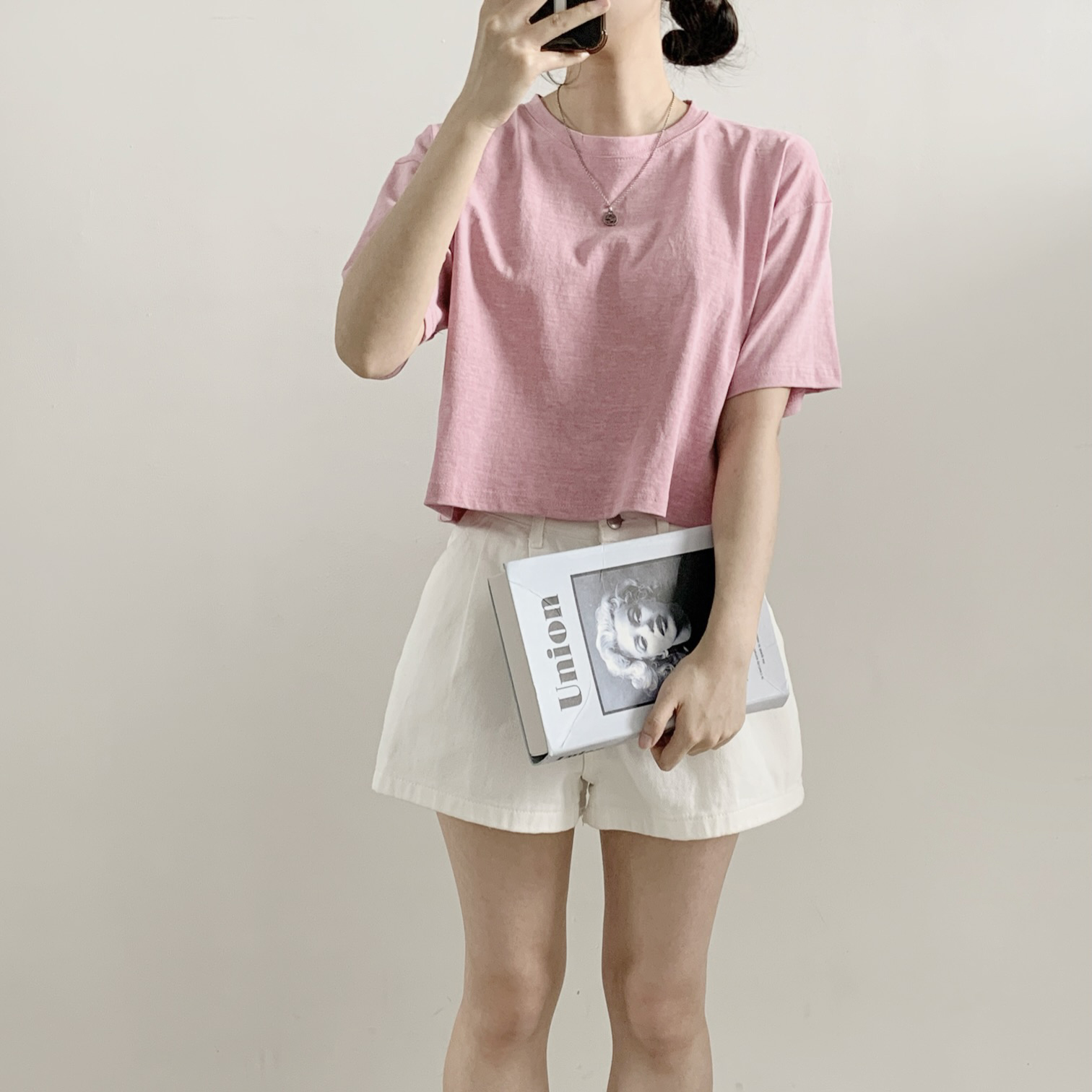 コットンラウンドネックベーシッククロップドスリムTシャツ | 詳細画像3