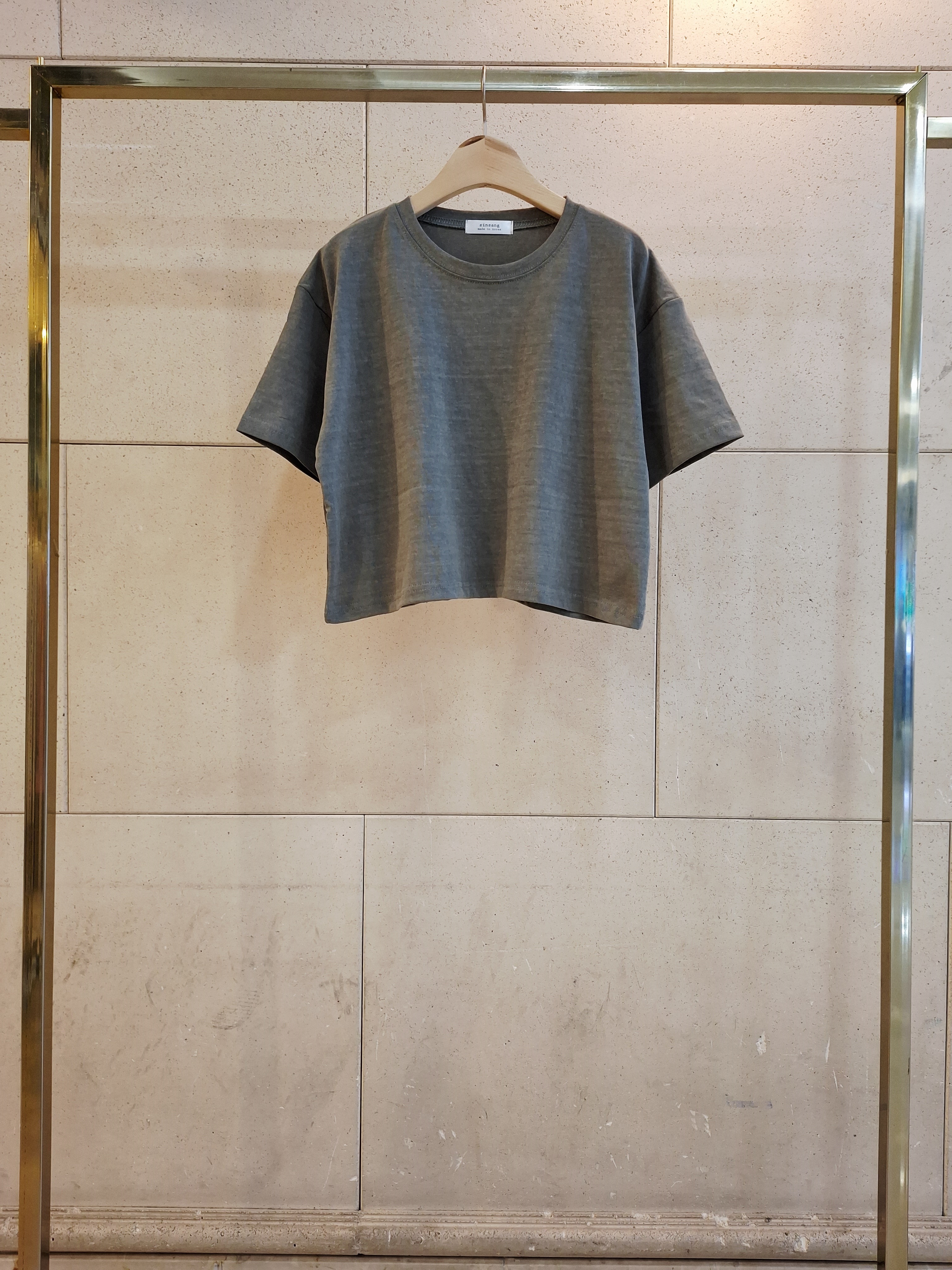 コットンラウンドネックベーシッククロップドスリムTシャツ | 詳細画像10