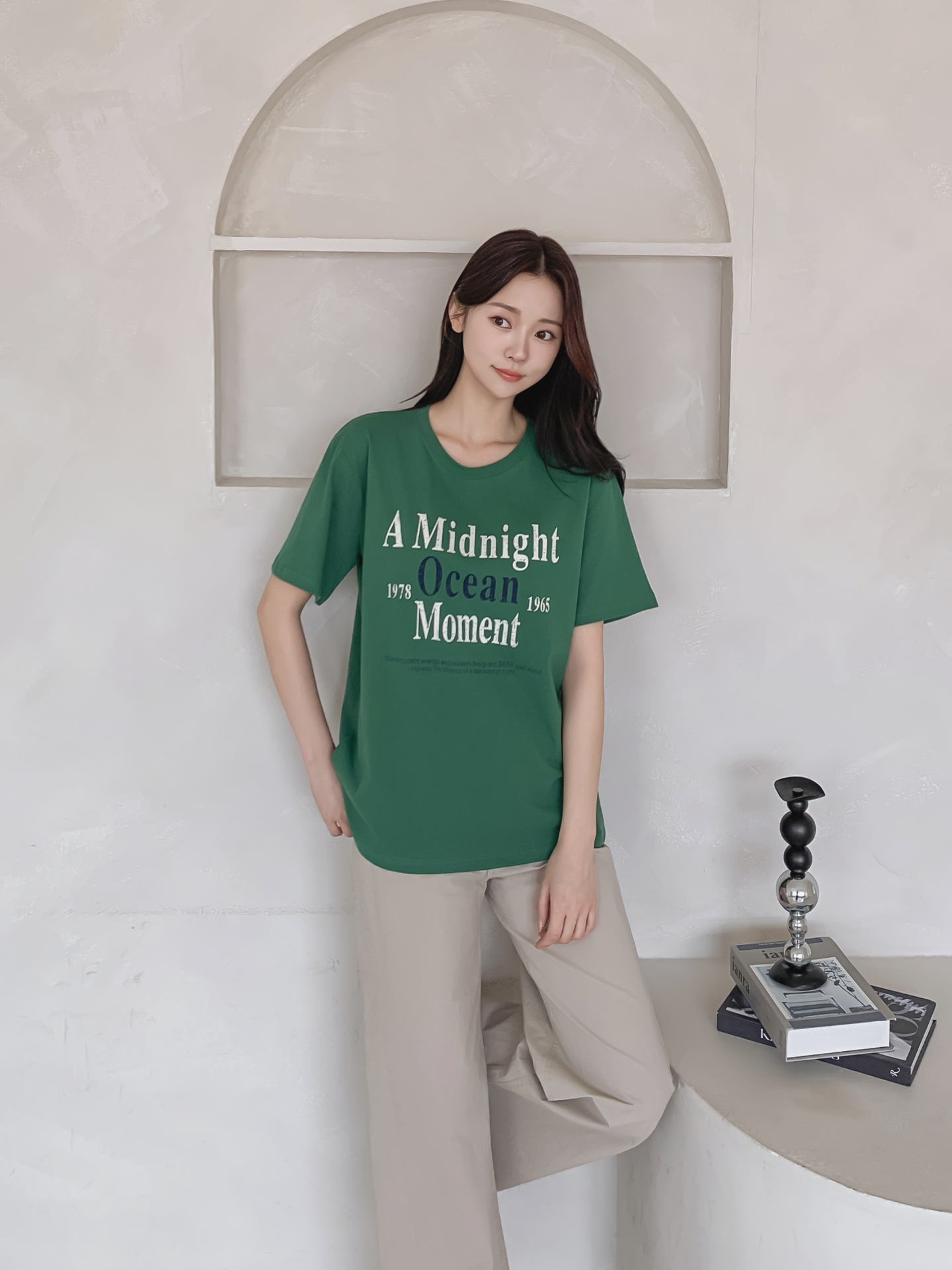 コットンラウンドネックベーシックルーズ半袖ロゴTシャツ | 詳細画像4