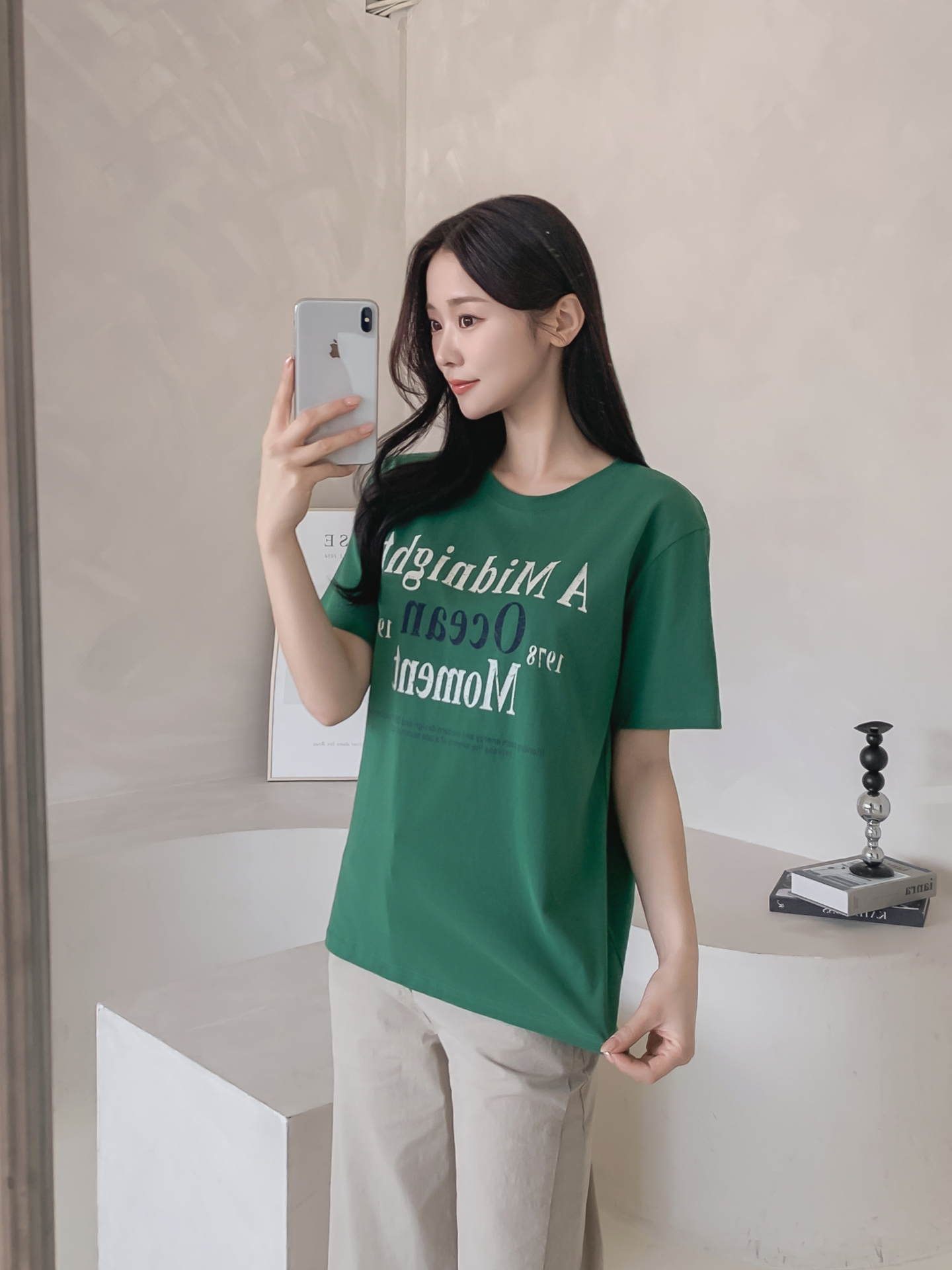 コットンラウンドネックベーシックルーズ半袖ロゴTシャツ | 詳細画像15