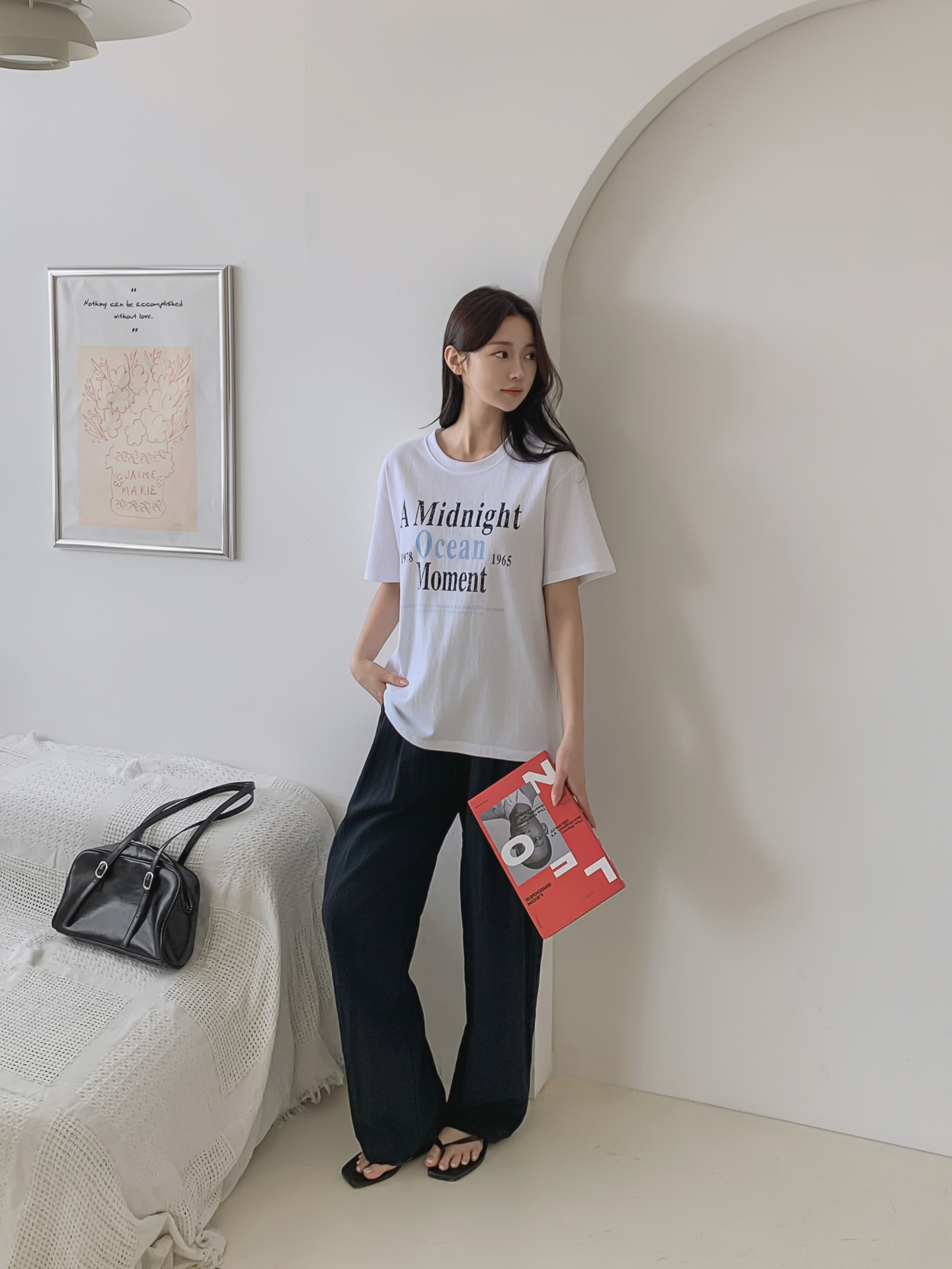 コットンラウンドネックベーシックルーズ半袖ロゴTシャツ | 詳細画像23