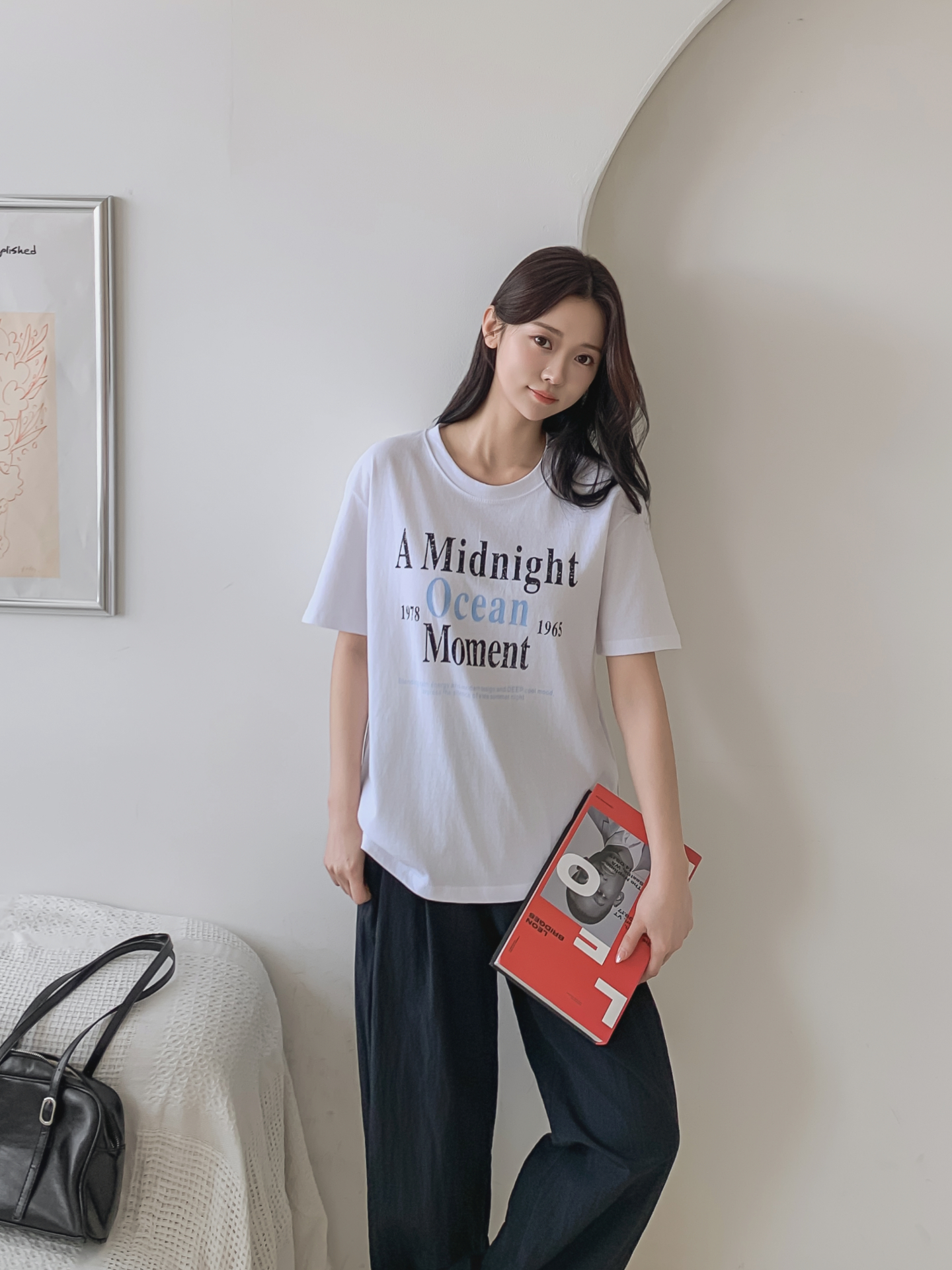 コットンラウンドネックベーシックルーズ半袖ロゴTシャツ | 詳細画像25