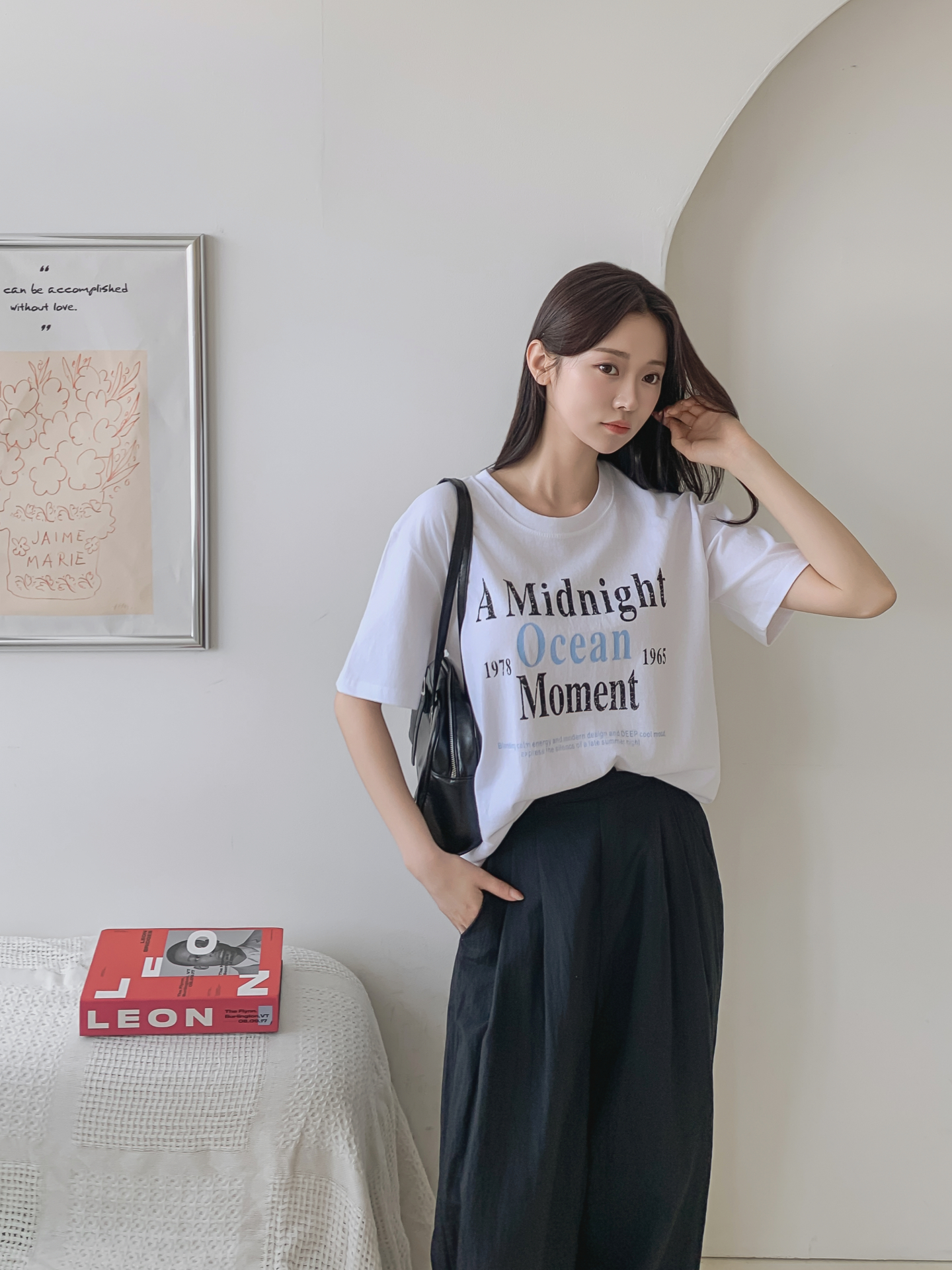 コットンラウンドネックベーシックルーズ半袖ロゴTシャツ | 詳細画像26