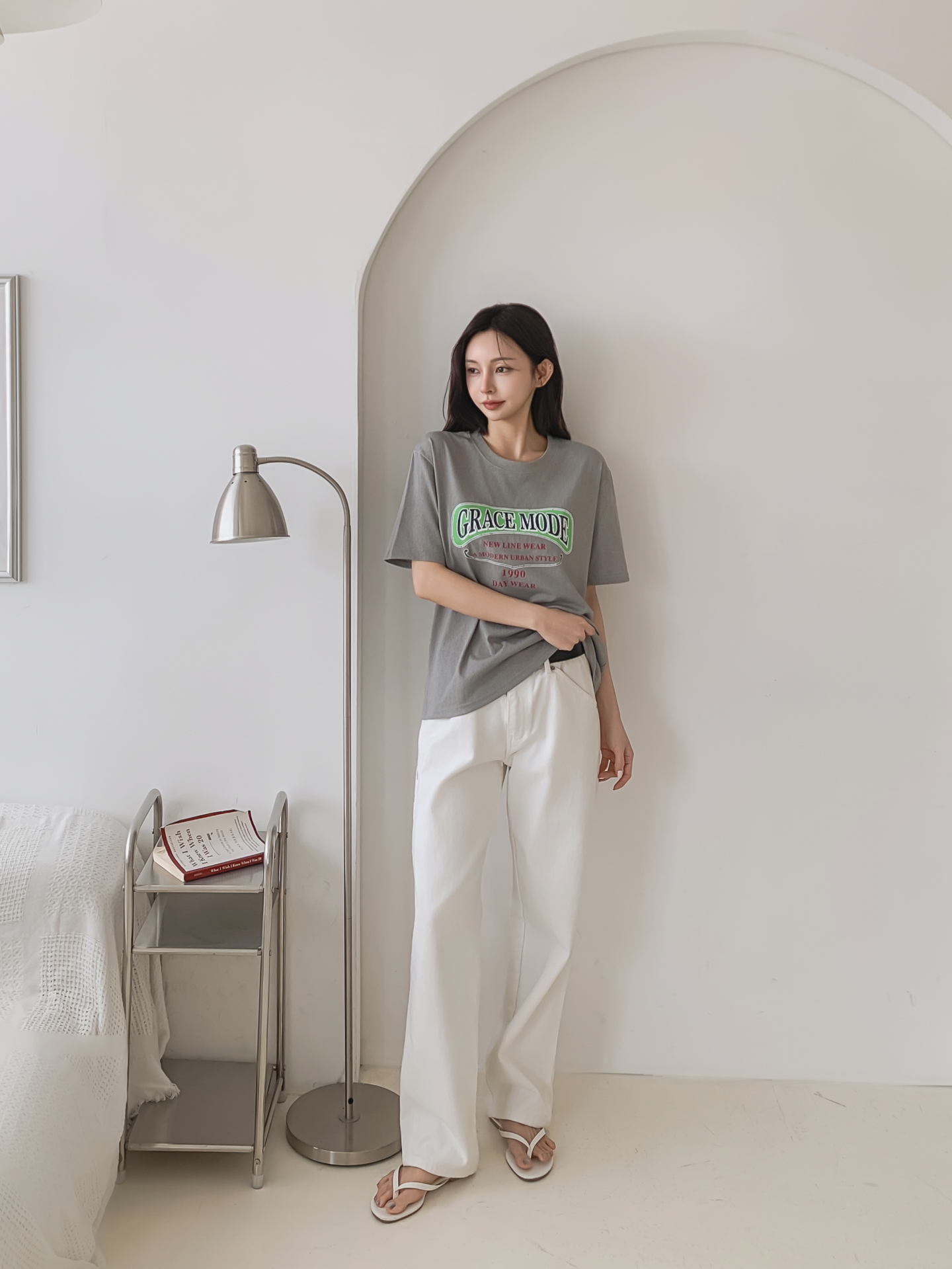 コットンラウンドネックベーシック半袖ロゴTシャツ | 詳細画像4