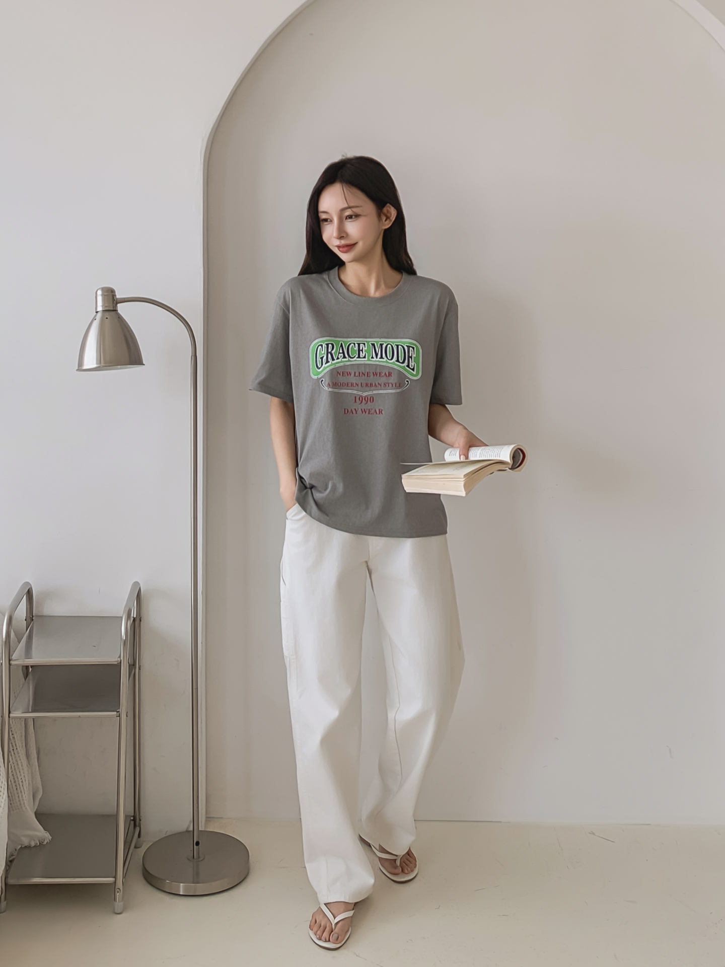 コットンラウンドネックベーシック半袖ロゴTシャツ | 詳細画像10