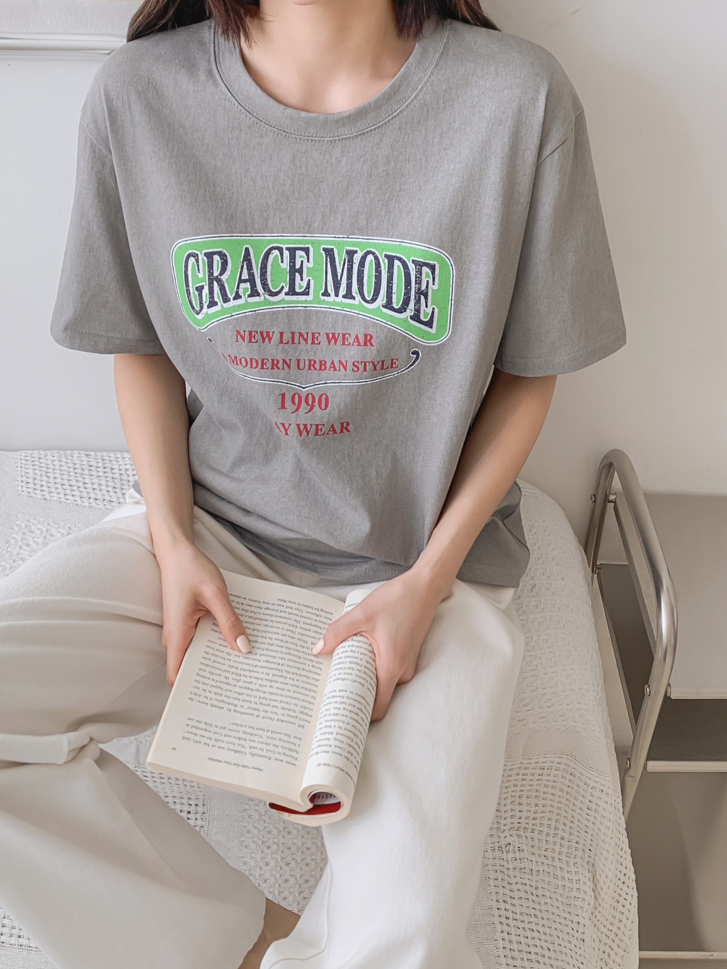 コットンラウンドネックベーシック半袖ロゴTシャツ | 詳細画像11