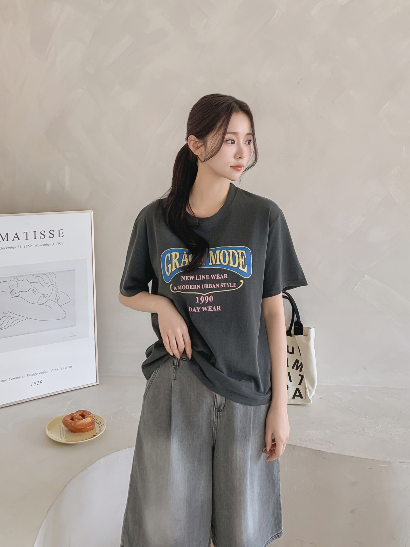 コットンラウンドネックベーシック半袖ロゴTシャツ | 詳細画像29