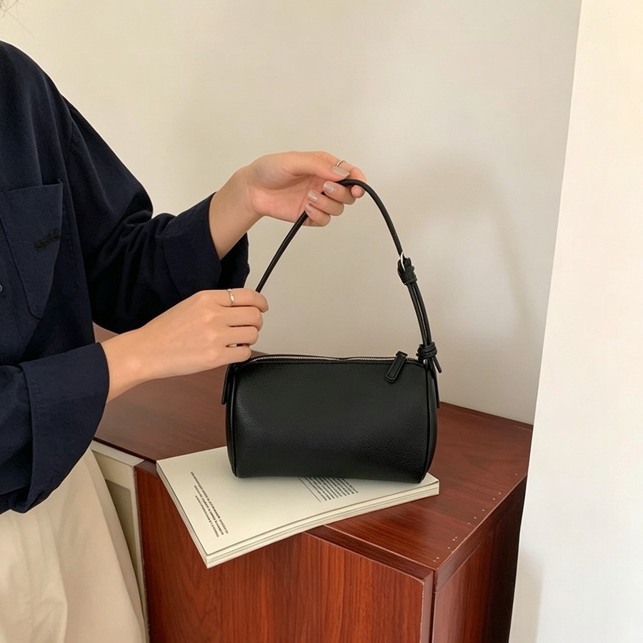 レザー調ジップアップショルダーバッグストラップ付 | 詳細画像3