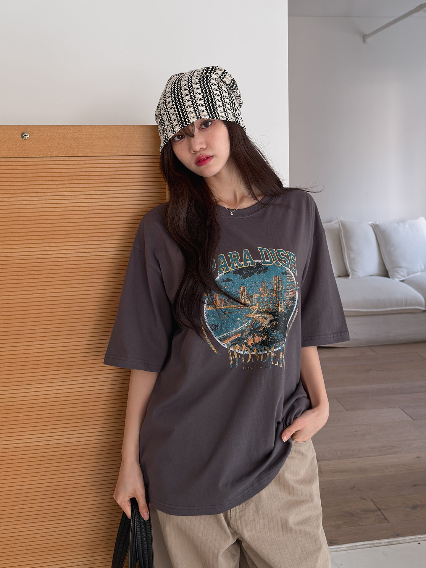 ラウンドネックオーバーサイズルーズ半袖ハーフドロップショルダープリントTシャツ | 詳細画像5