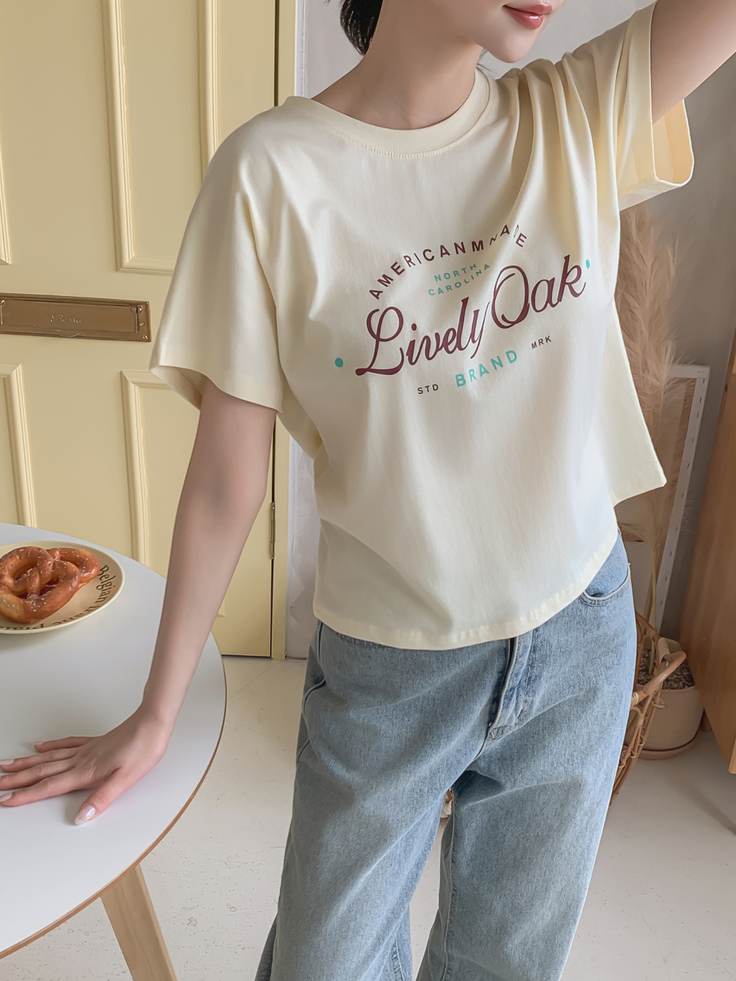 ラウンドネック半袖レタリングTシャツ | 詳細画像16