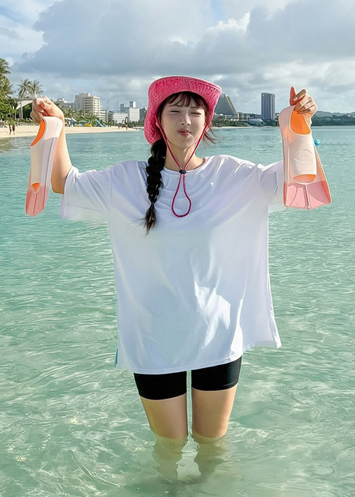 ストレッチラウンドネックボクシールーズ半袖Tシャツレッシュガード上