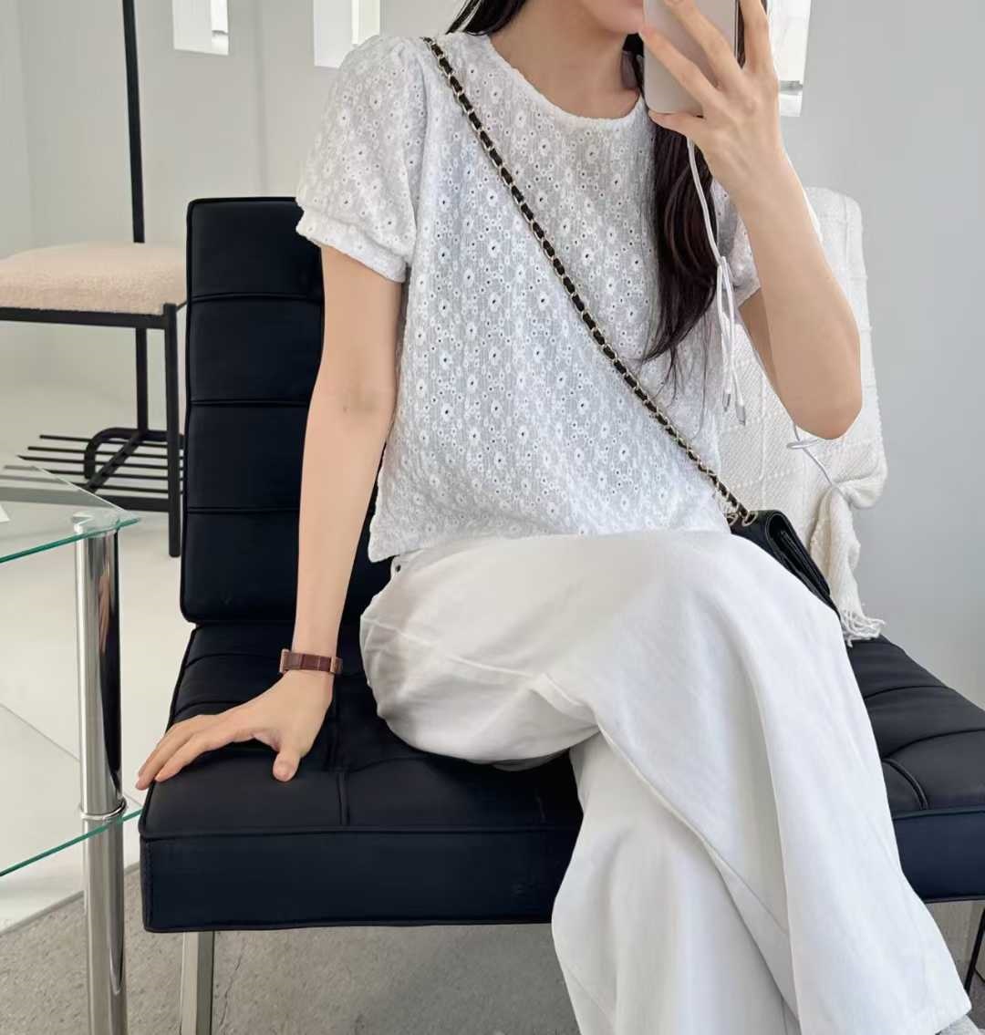 シースルーラウンドネックパンチングベーシック半袖Tシャツ | 詳細画像2