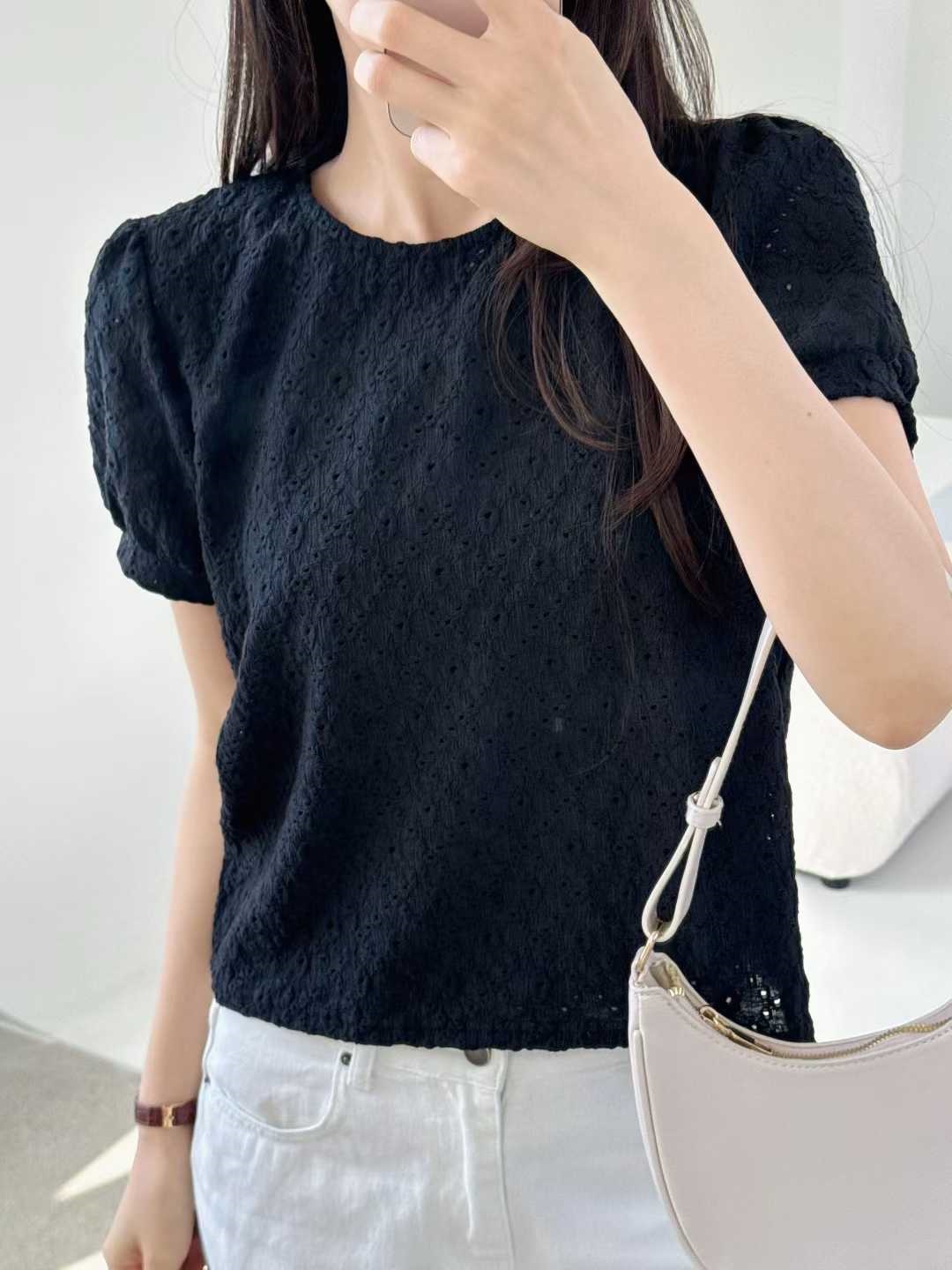 シースルーラウンドネックパンチングベーシック半袖Tシャツ | 詳細画像4