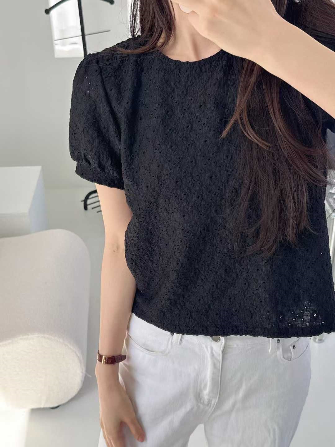 シースルーラウンドネックパンチングベーシック半袖Tシャツ | 詳細画像7