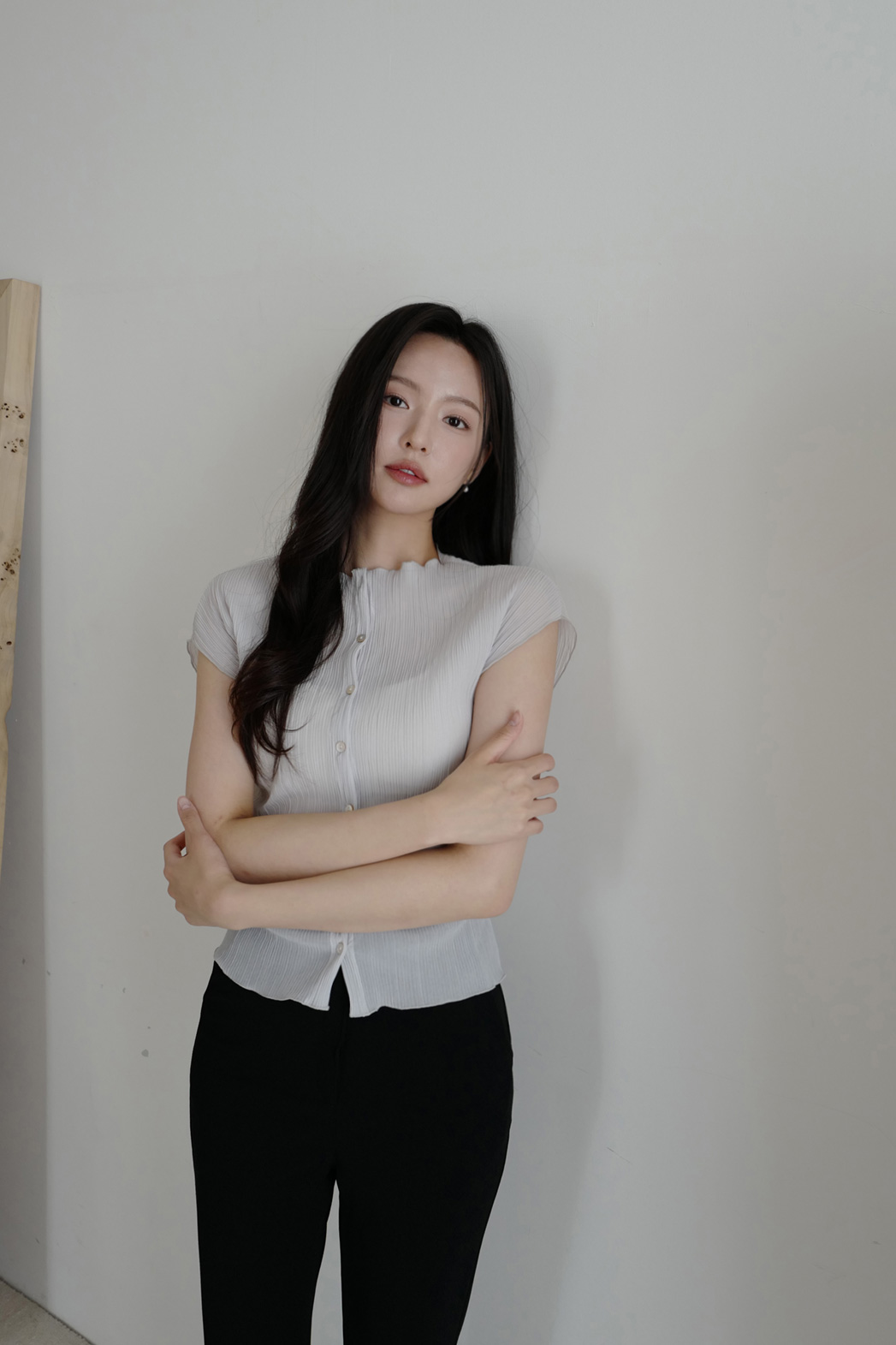 ボタンラウンドネックプリーツフレンチスリーブ無地Tシャツ春夏秋 | DHOLIC | 詳細画像18