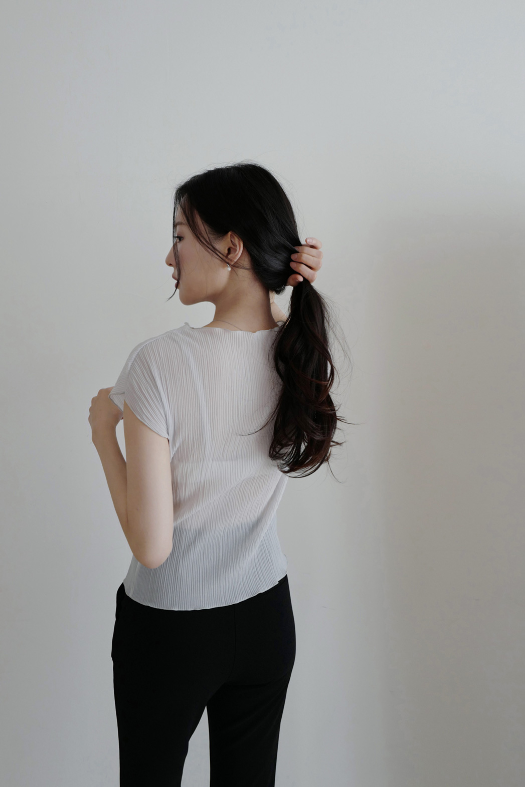 ボタンラウンドネックプリーツフレンチスリーブ無地Tシャツ春夏秋 | DHOLIC | 詳細画像25