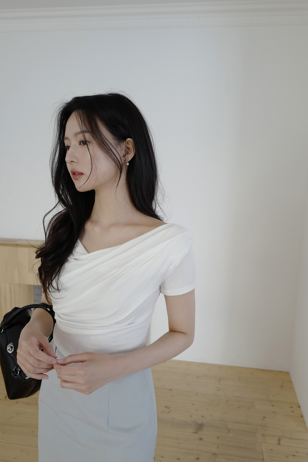ストレッチドレープ半袖ギャザー無地Tシャツオールシーズン | DHOLIC | 詳細画像10