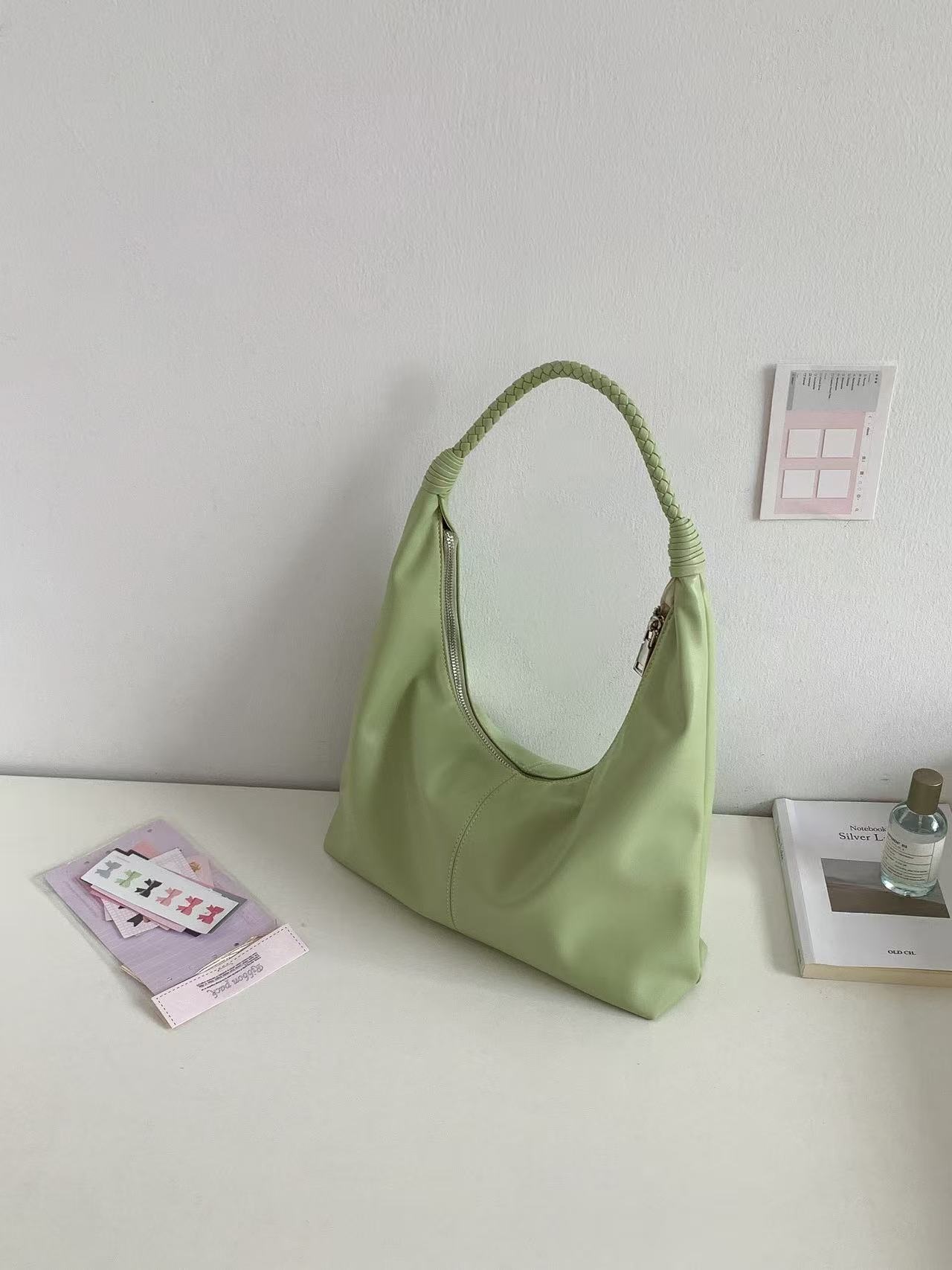 レザー調ジップアップラインウィービングショルダーバッグ | 詳細画像6