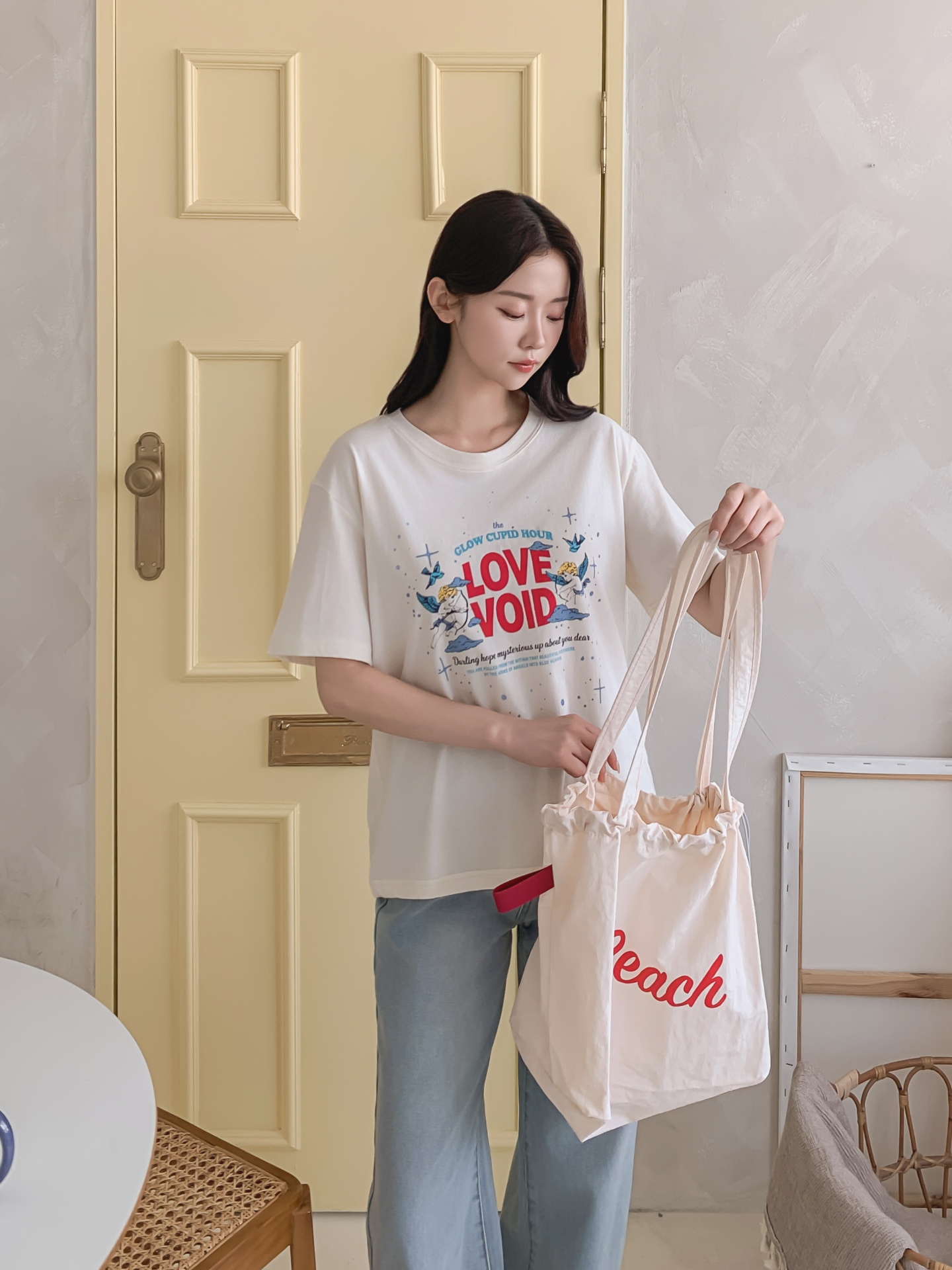 コットンラウンドネックベーシックボクシールーズ半袖ロゴTシャツ | 詳細画像2