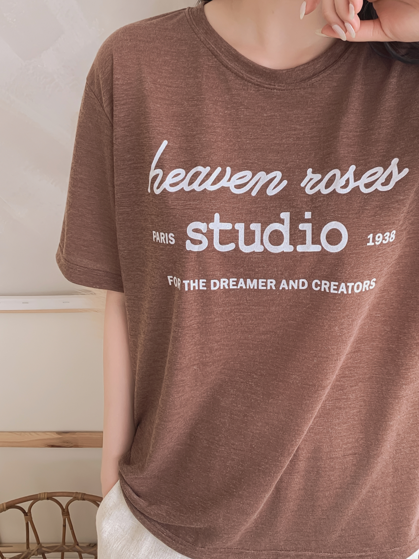 リネン混ラウンドネックベーシックルーズ半袖ロゴTシャツ | 詳細画像14
