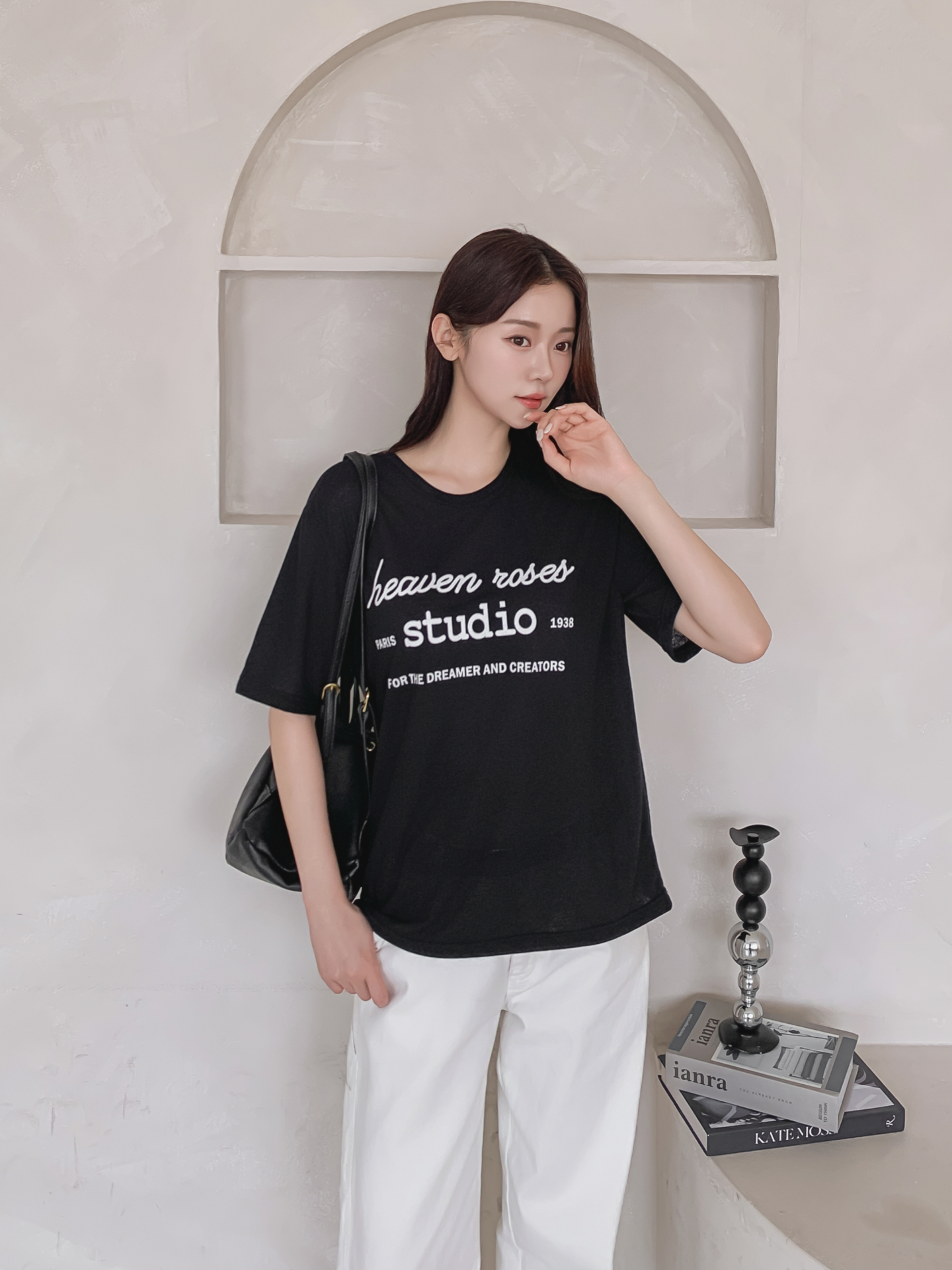 リネン混ラウンドネックベーシックルーズ半袖ロゴTシャツ | 詳細画像26