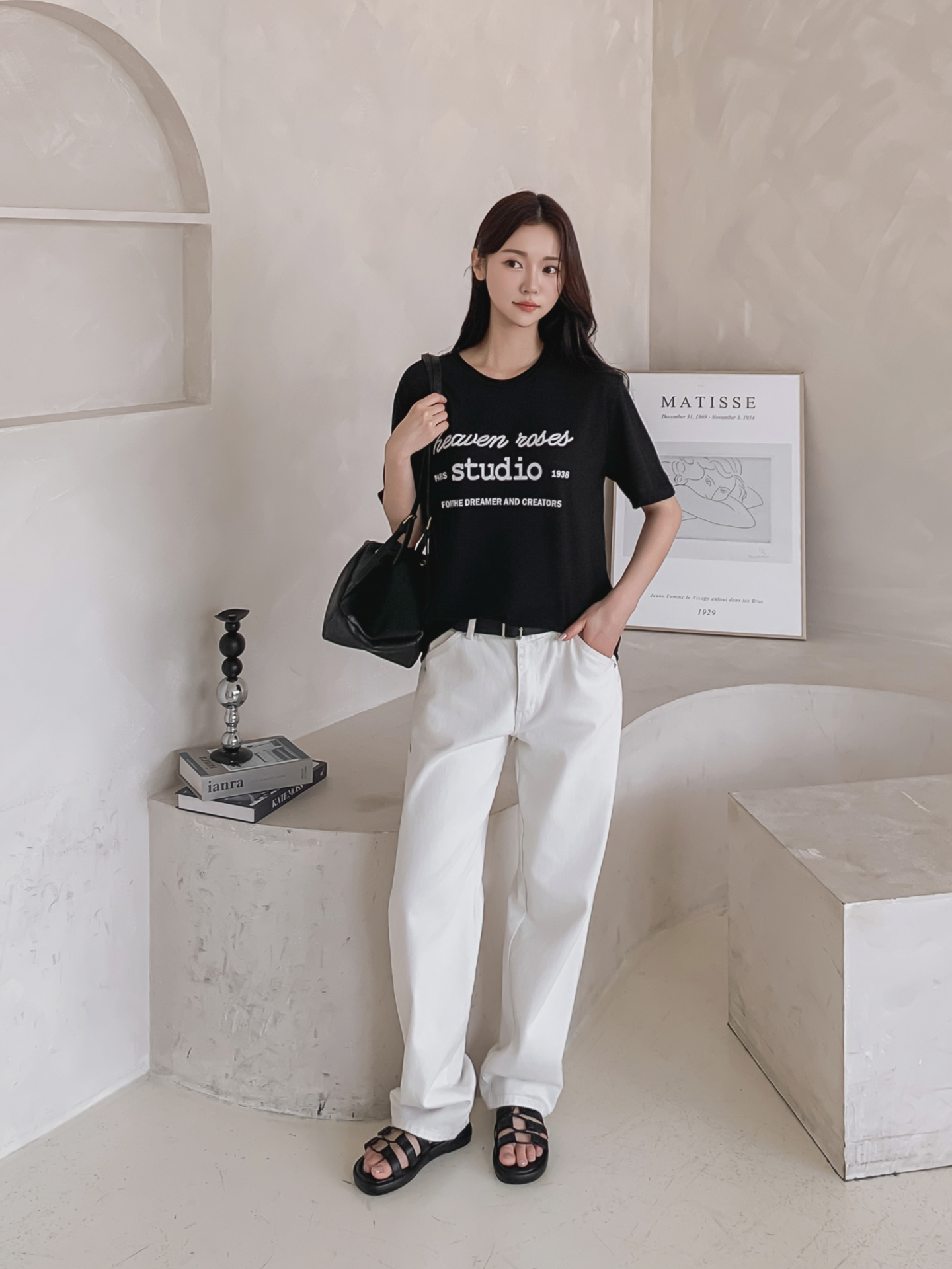 リネン混ラウンドネックベーシックルーズ半袖ロゴTシャツ | 詳細画像27