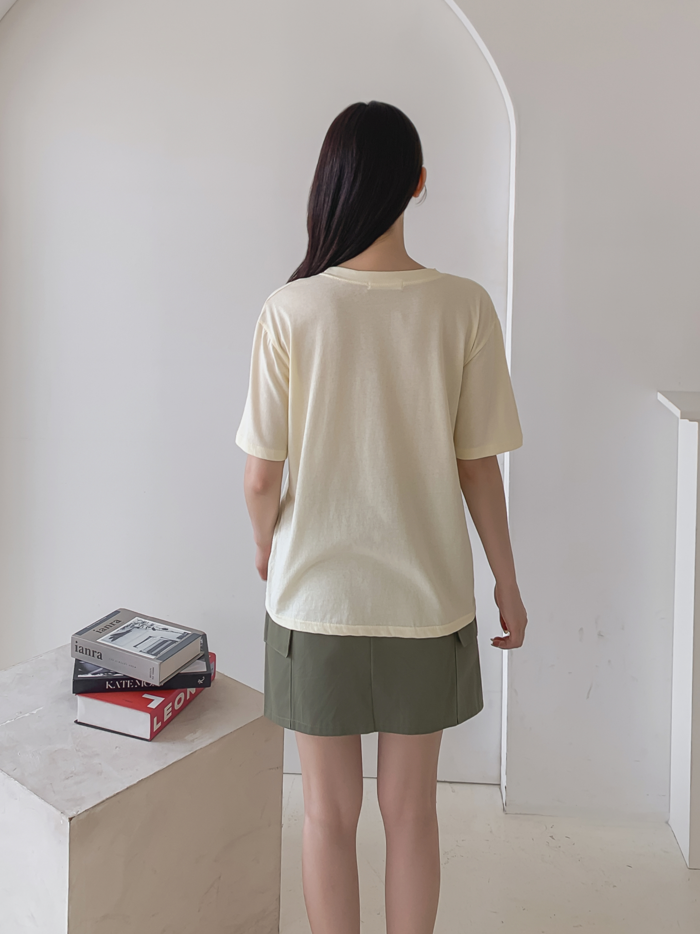 コットンラウンドネックベーシックルーズ半袖ロゴTシャツ | 詳細画像5