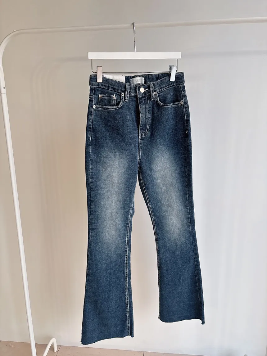 ボタンハイウエストロングリベットディープブルーデニムパンツ | mirangmirang | 詳細画像25