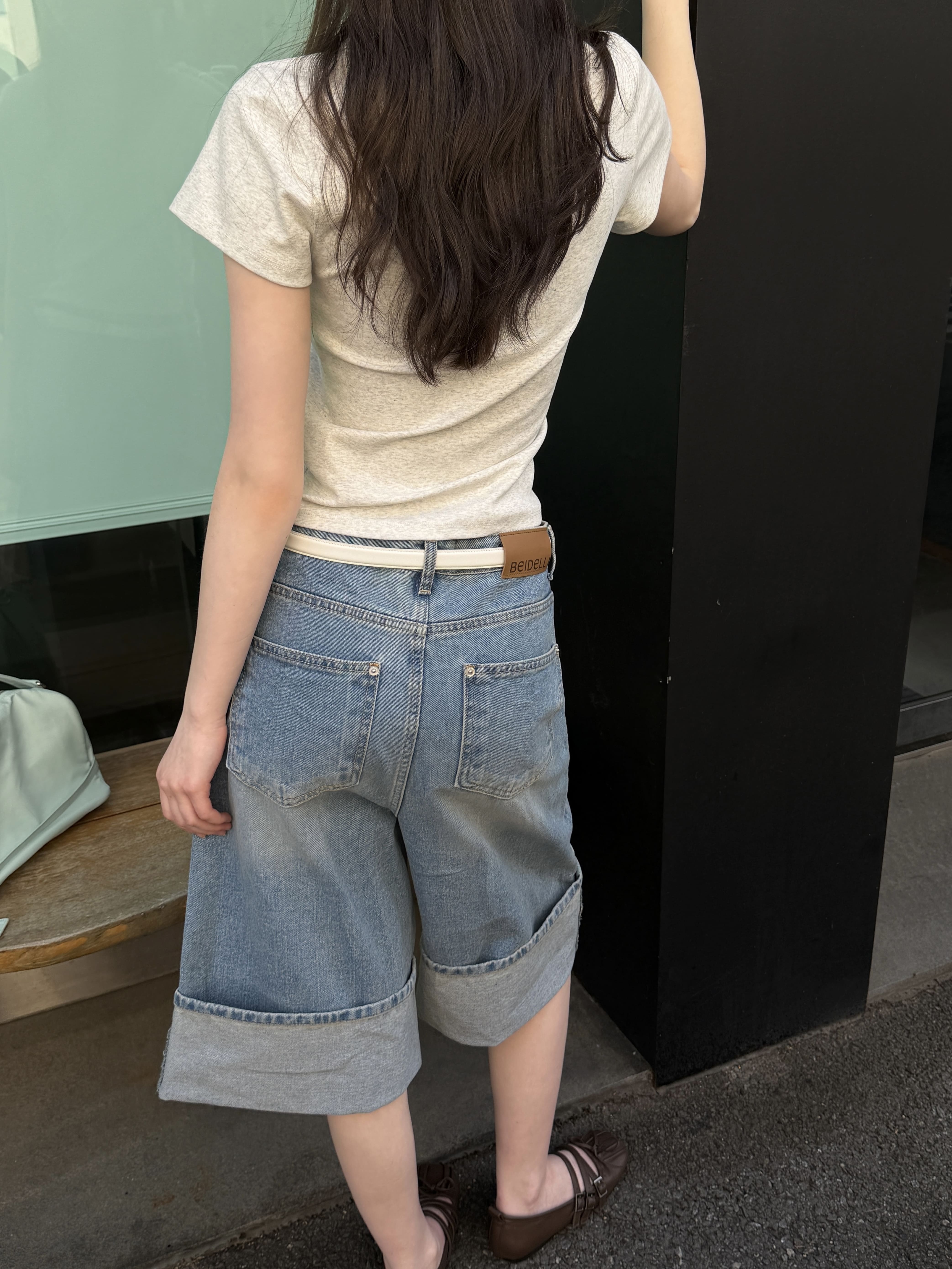 ロールアップワイドバミューダウォッシングポケットデニムパンツ