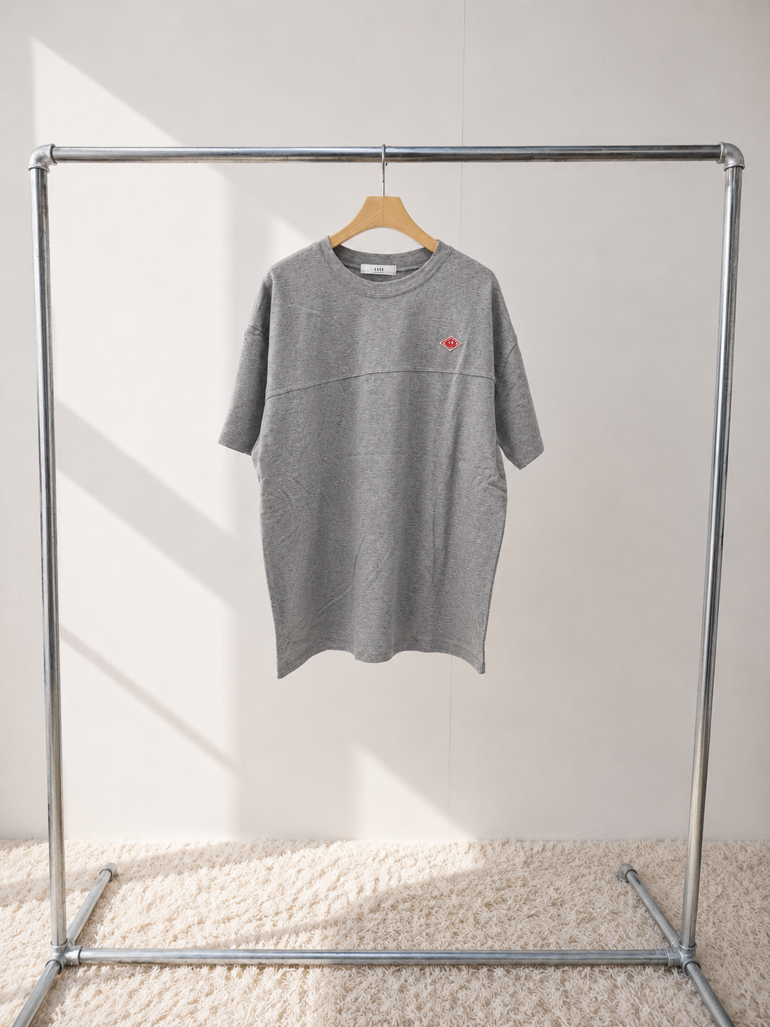 ラウンドネックベーシックルーズ半袖ラベルTシャツ | 詳細画像11