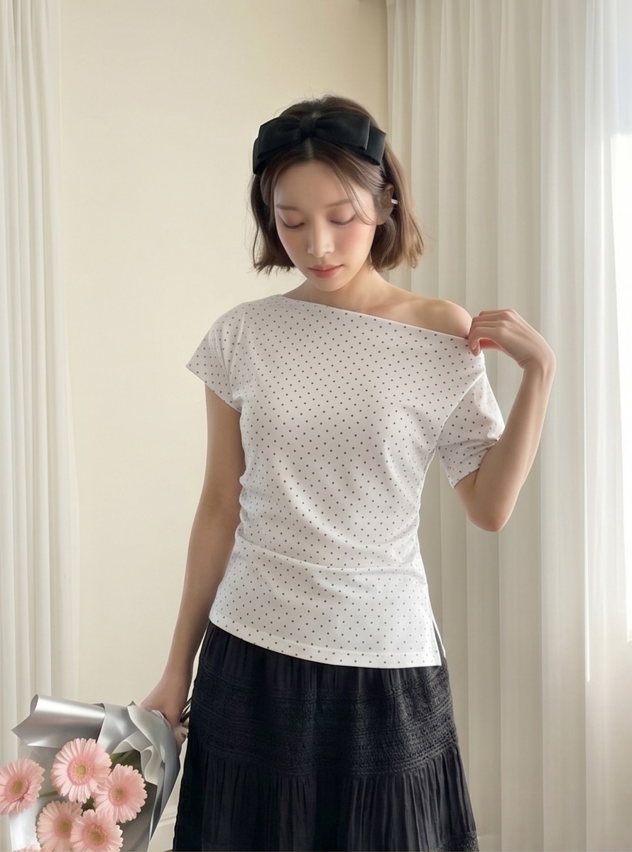 ドレープオフショルダー半袖ドットTシャツ | 詳細画像6