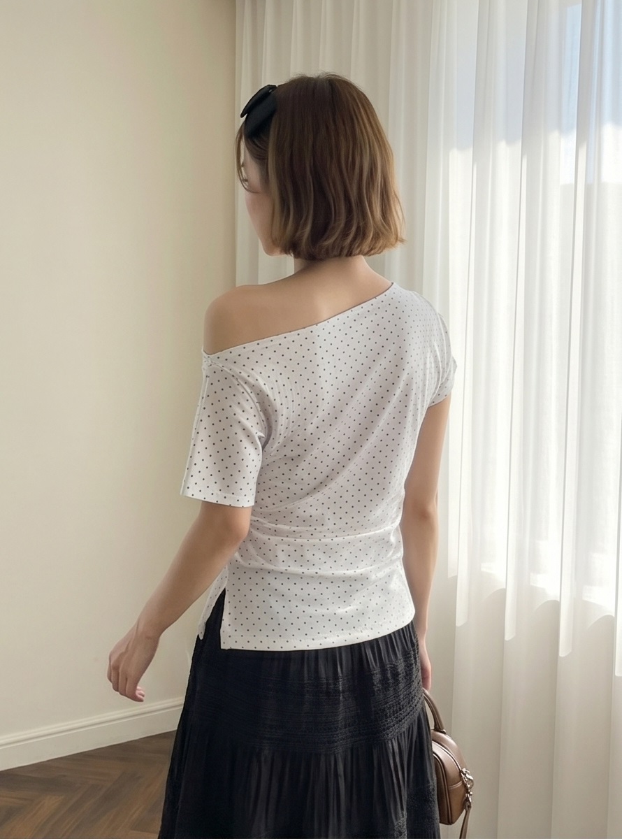 ドレープオフショルダー半袖ドットTシャツ | 詳細画像14