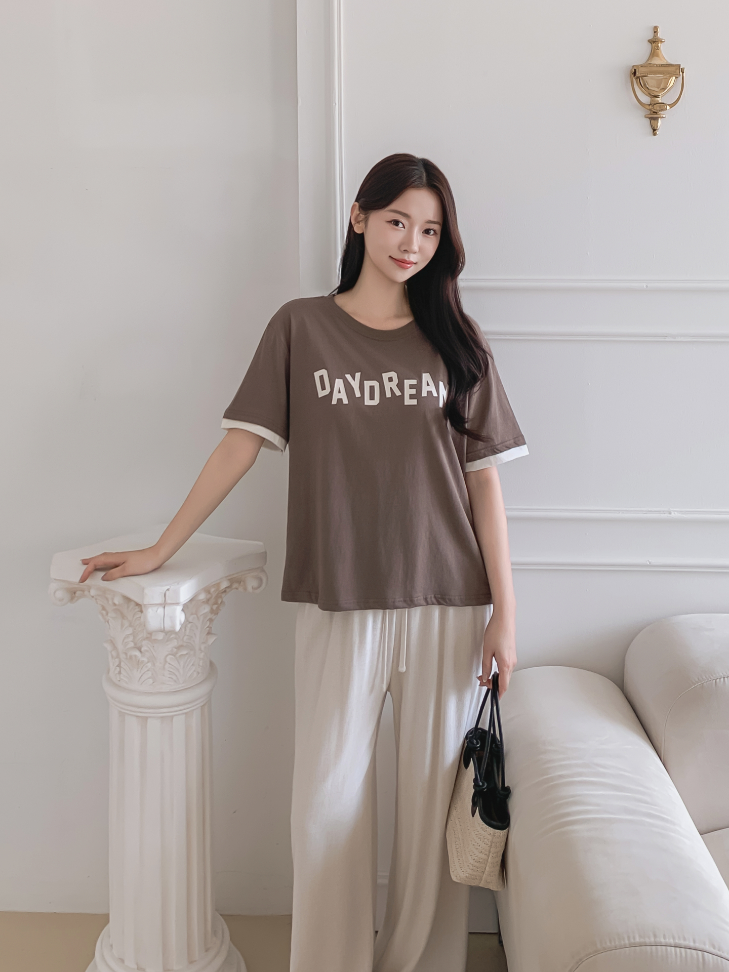 コットンラウンドネック半袖レタリングTシャツ | 詳細画像23