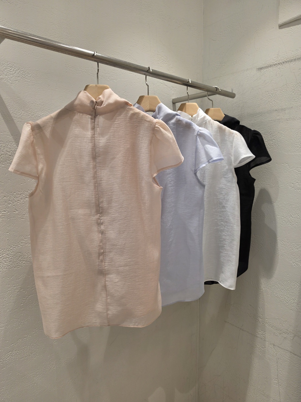 シフォンキャップスリーブ半袖スカーフネック無地ブラウス | 詳細画像24