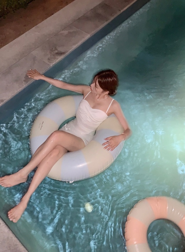 シャーリングツイストワンピース水着 | 詳細画像2