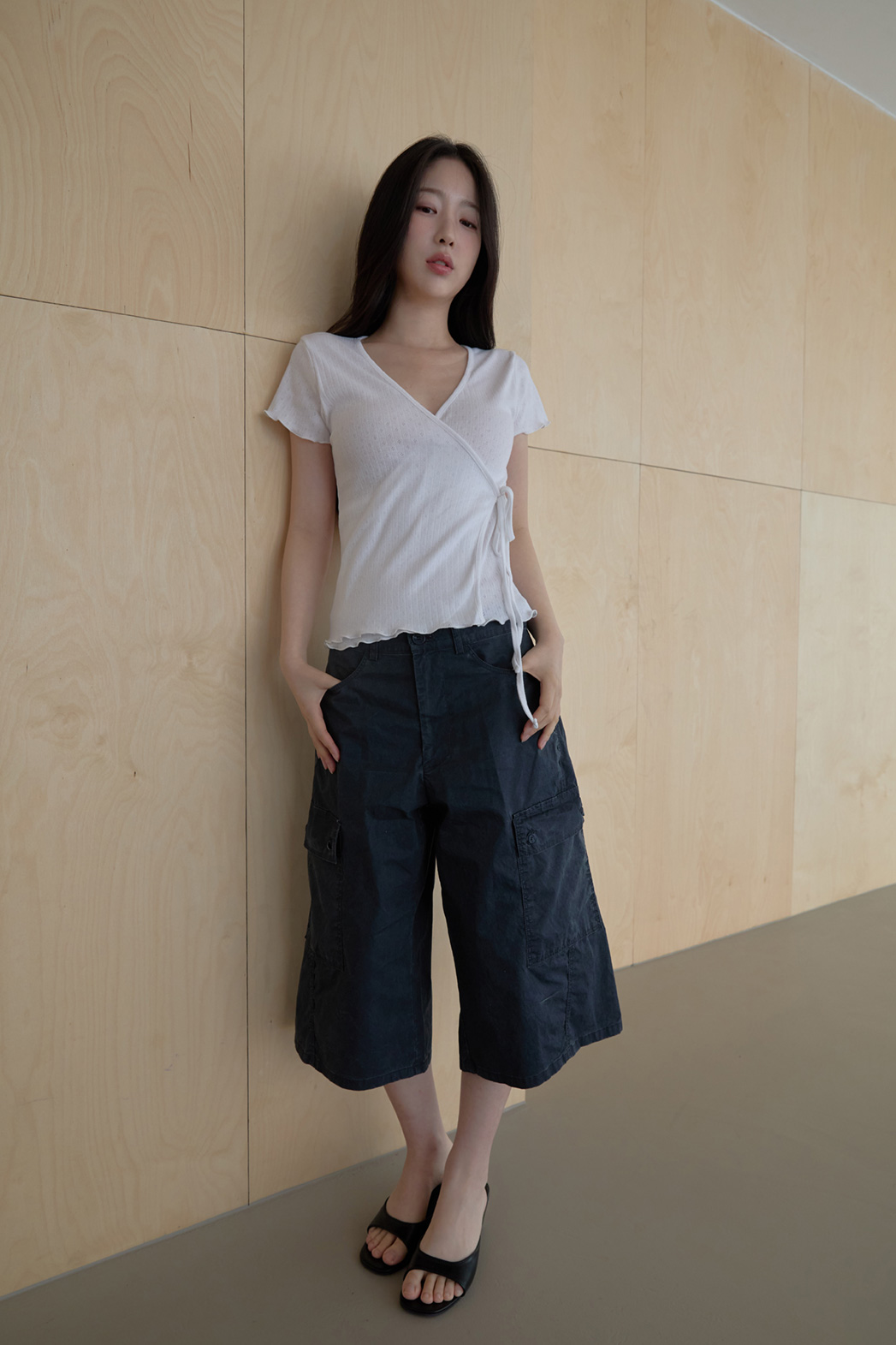 コットンリボン(固定)ストラップVネッククロップドラップ調レース無地TシャツSS | 詳細画像7