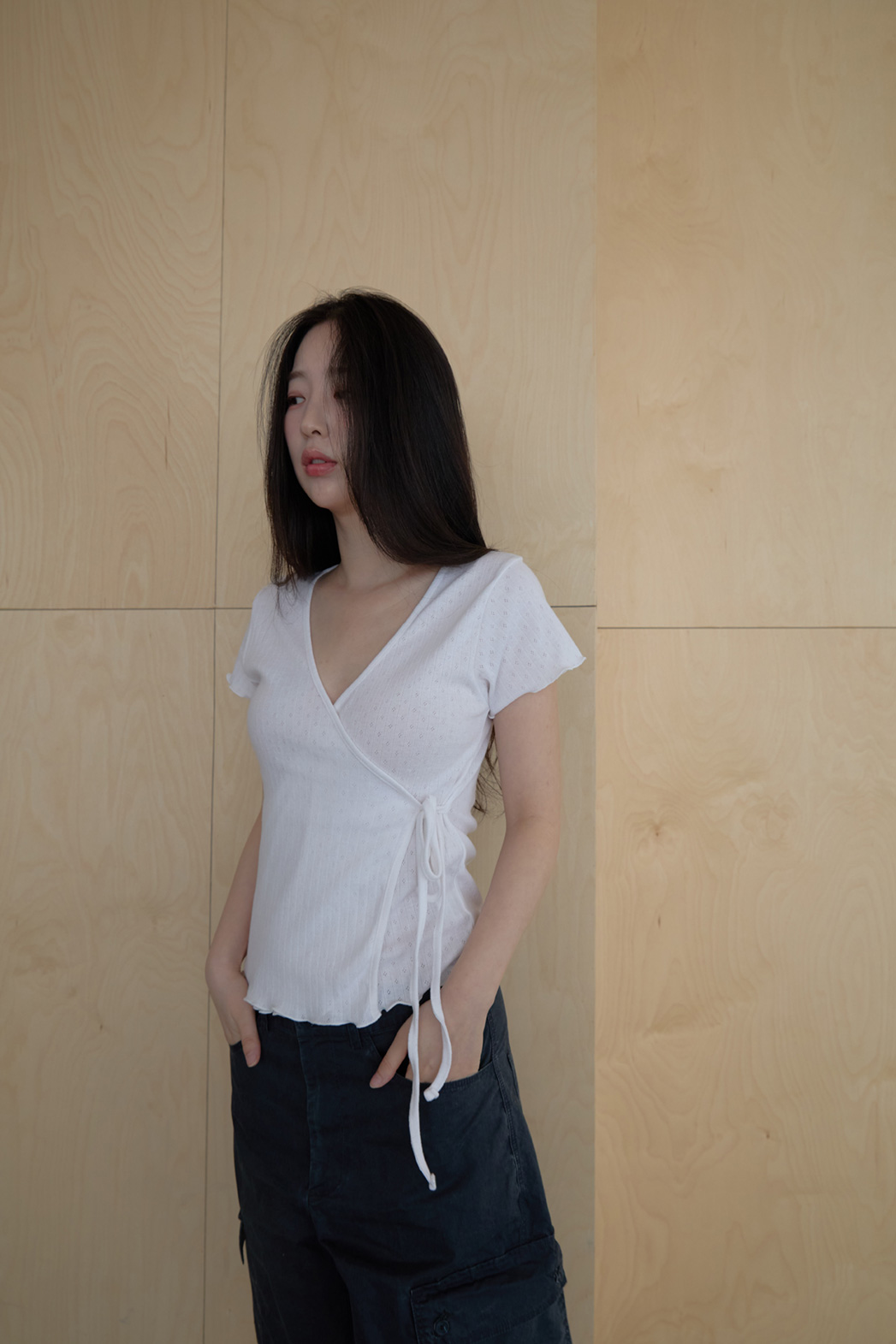 コットンリボン(固定)ストラップVネッククロップドラップ調レース無地TシャツSS | 詳細画像11