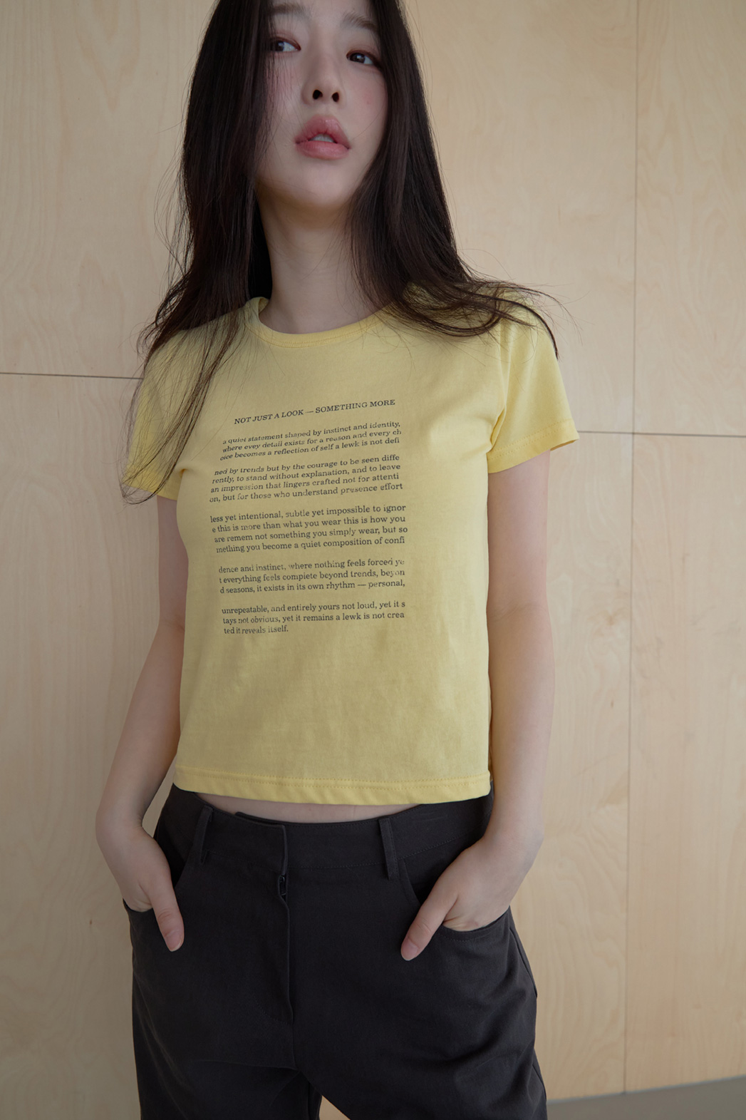 コットンクロップドスリムレタリング無地TシャツSS | 詳細画像12