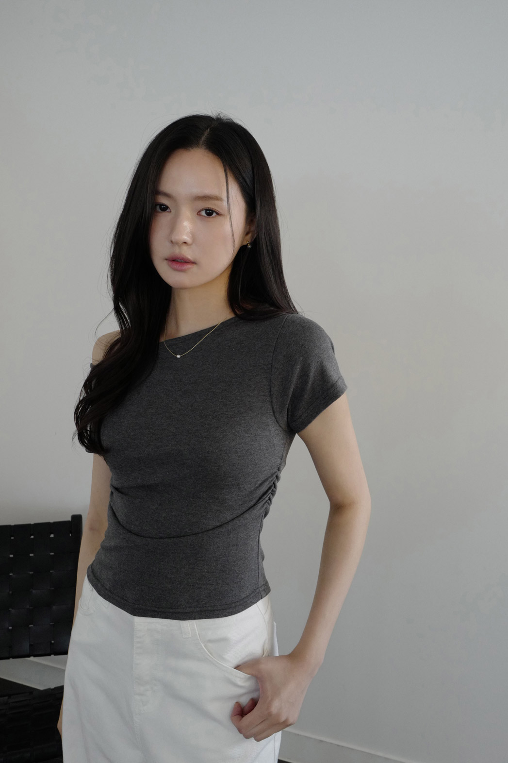 ベルベットストレッチベロアオフショルダーシャーリングスリム無地Tシャツ春夏秋 | DHOLIC | 詳細画像6