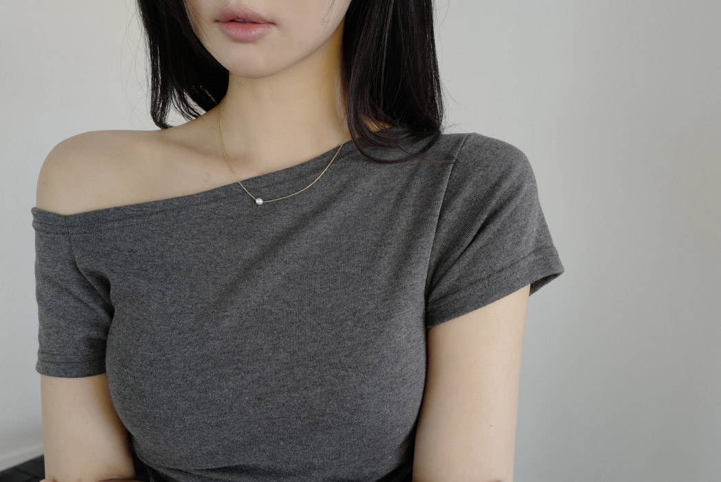 ベルベットストレッチベロアオフショルダーシャーリングスリム無地Tシャツ春夏秋 | DHOLIC | 詳細画像18