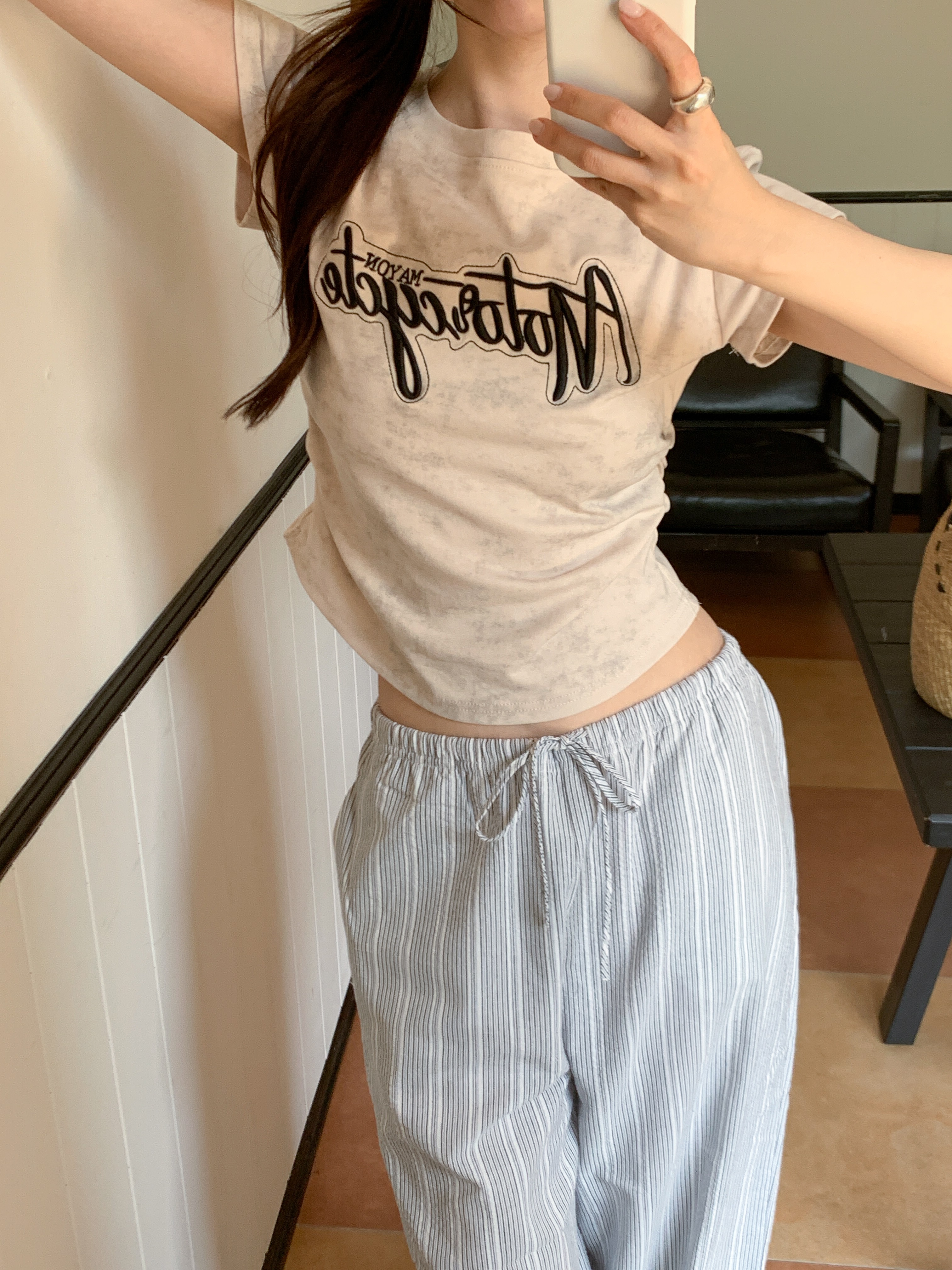 ラウンドネックシャーリング半袖レタリングTシャツ | 詳細画像12