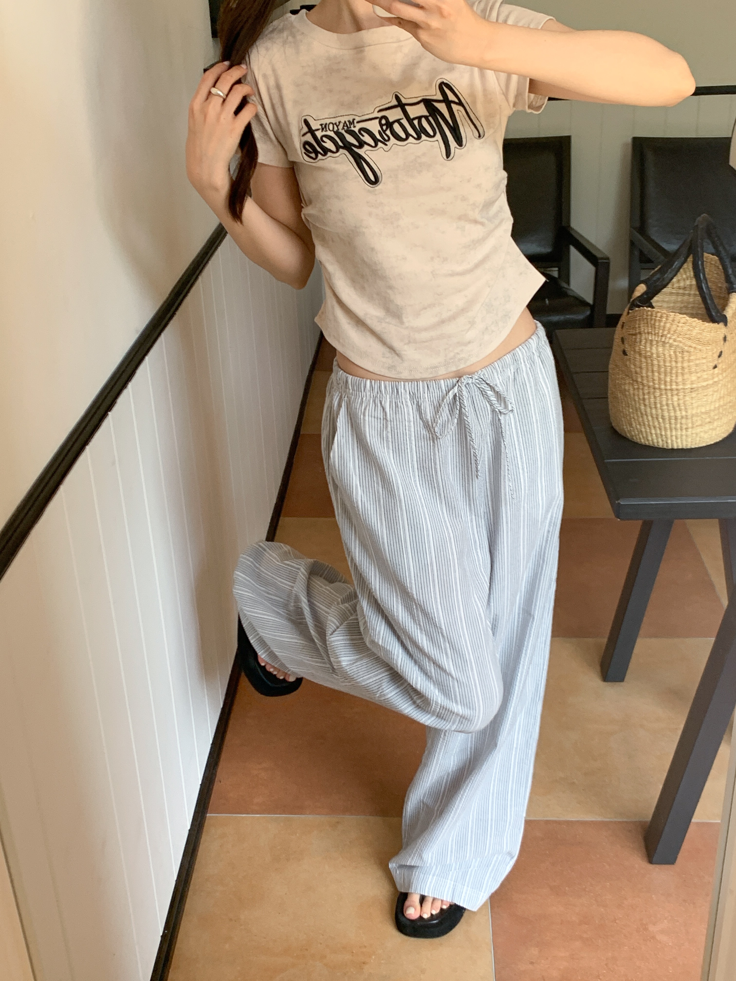 ラウンドネックシャーリング半袖レタリングTシャツ | 詳細画像13