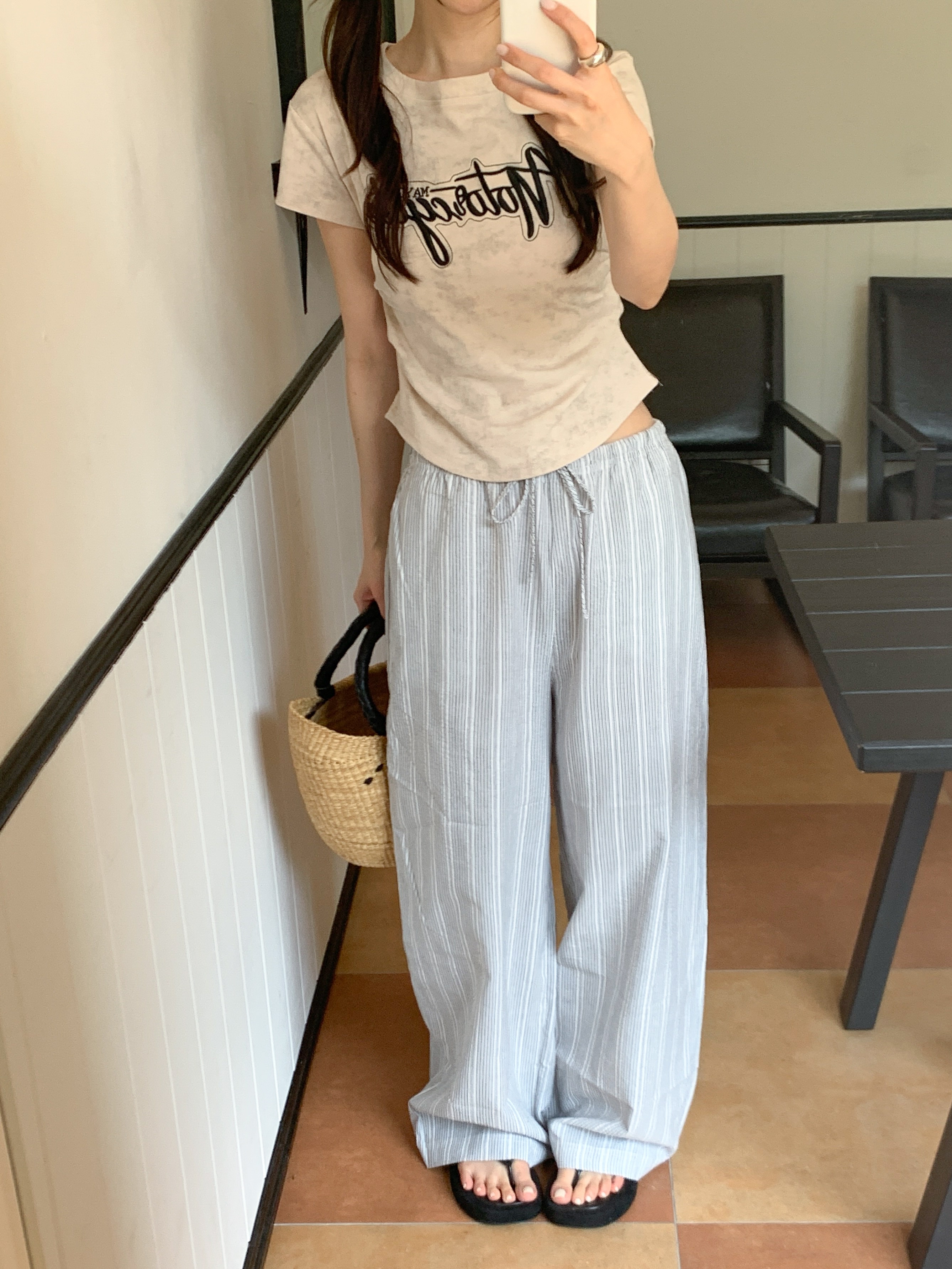 ラウンドネックシャーリング半袖レタリングTシャツ | 詳細画像18