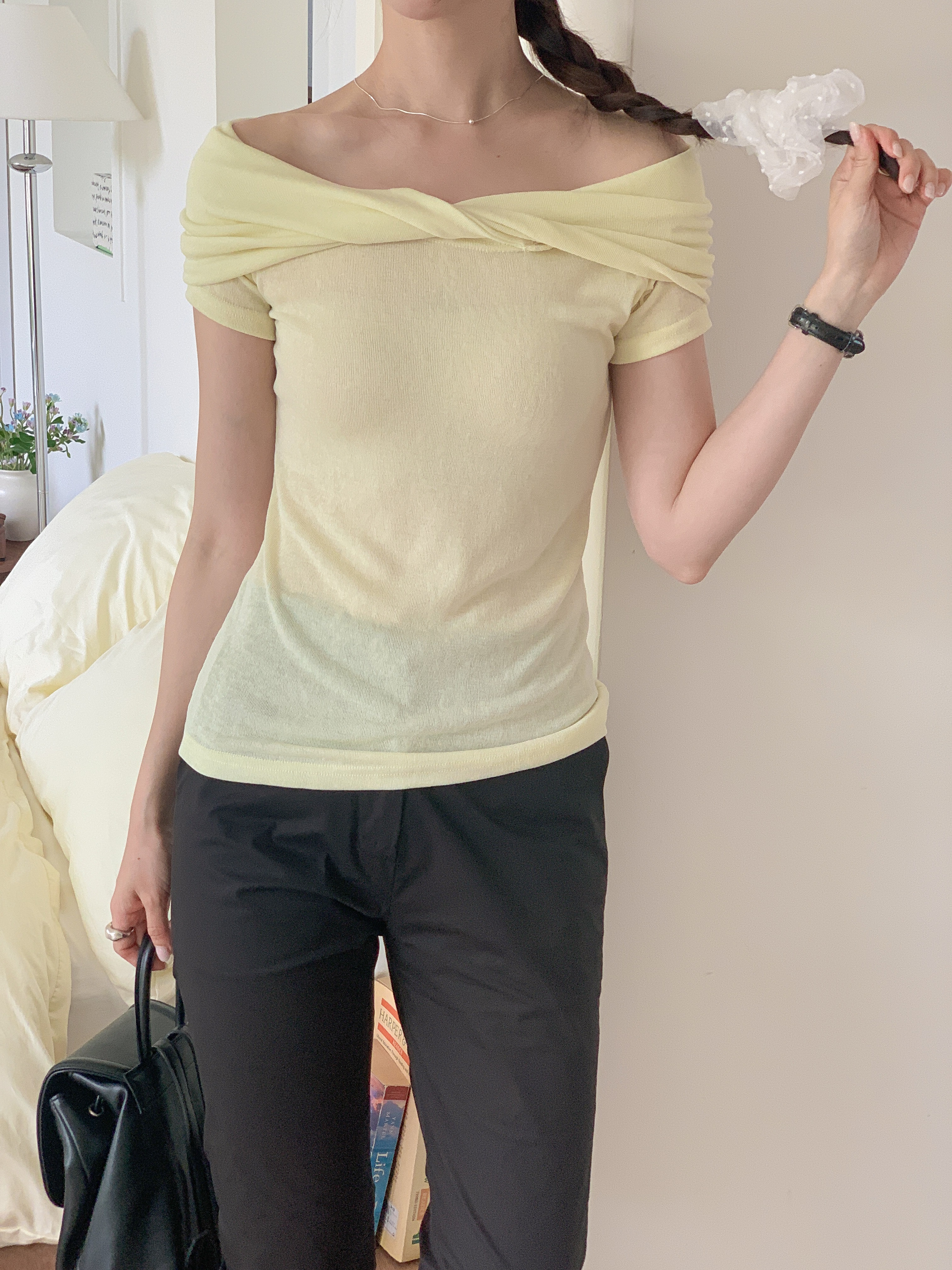 オフショルダーツイスト半袖Tシャツ | 詳細画像18