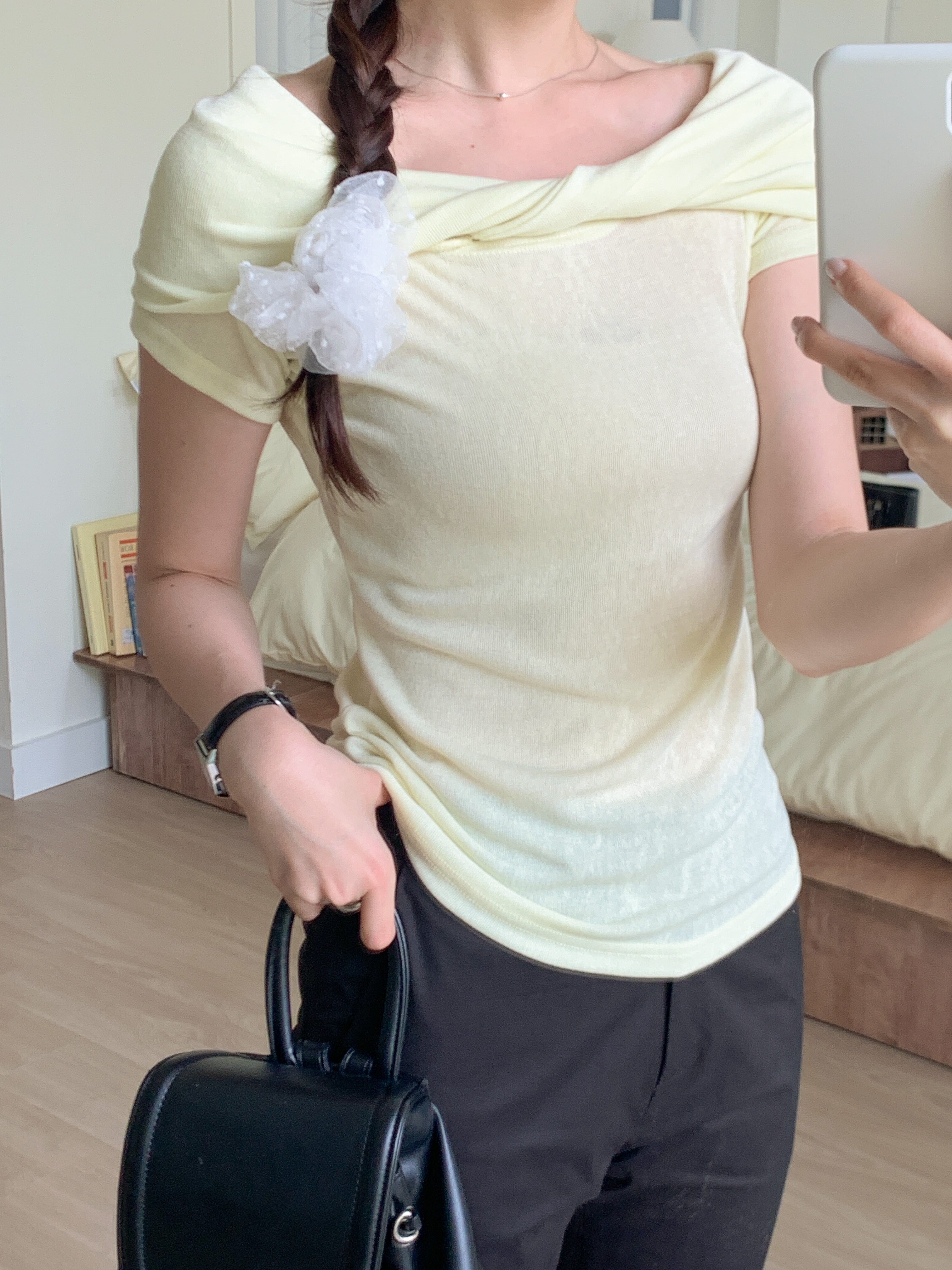 オフショルダーツイスト半袖Tシャツ | 詳細画像21