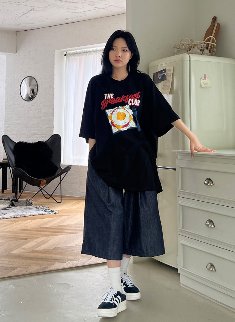 '26新品✨フォクシー “LE CLASSIC” Tシャツ　半袖　ロゴ刺繍　黒色 コットンラウンドネックボクシー半袖プリントTシャツ | レディース
