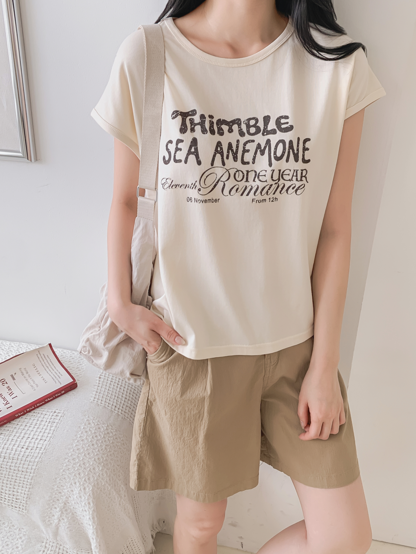 ラウンドネックフレンチスリーブ半袖レタリングTシャツ | 詳細画像2