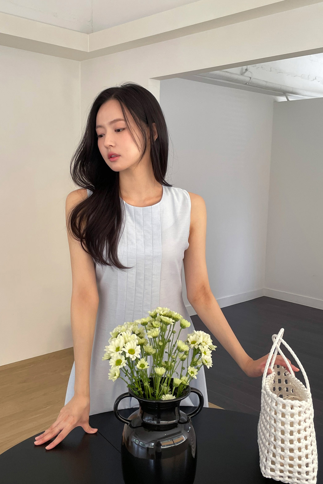 リネン混ラウンドネックピンタックベーシックロング無地ワンピース春夏秋 | DHOLIC | 詳細画像2